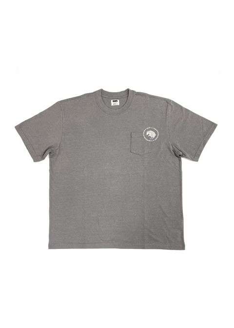CIRCLE POCKET TEE BACK PRINT (CHARCOAL) / サークルロゴ ポケット Tシャツ