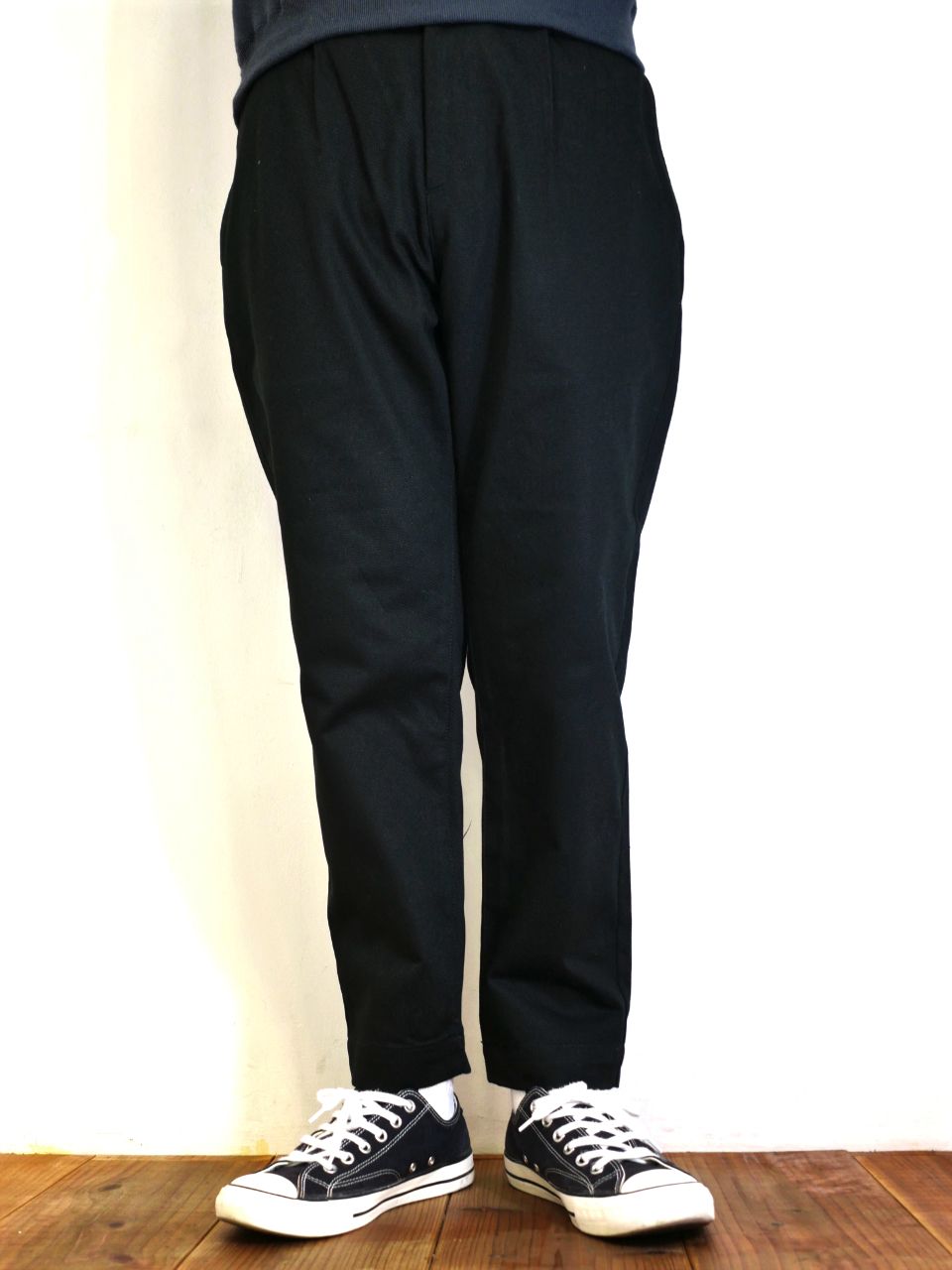 CALEE - VINTAGE TYPE CHINO CLOTH TUCK TROUSERS (BLACK) / オリジナル チノパンツ |  LOOPHOLE