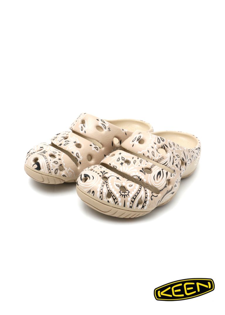 HIDE AND SEEK - ×KEEN YOGUI (WOMENS SAND) / ×キーン ヨギ コラボ 