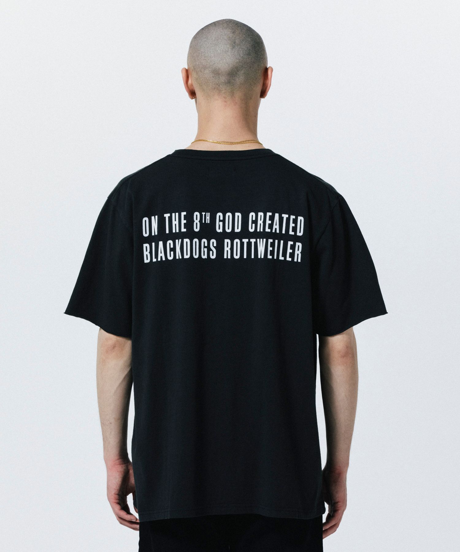 R9 GOD TEE (BLACK) / タイポグラフィ プリント オリジナル Tシャツ