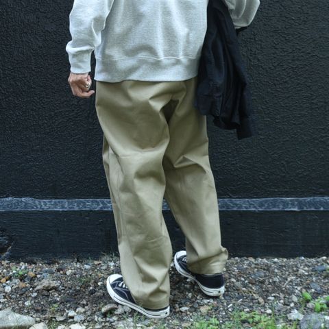 90's直球ストリートコーデ。