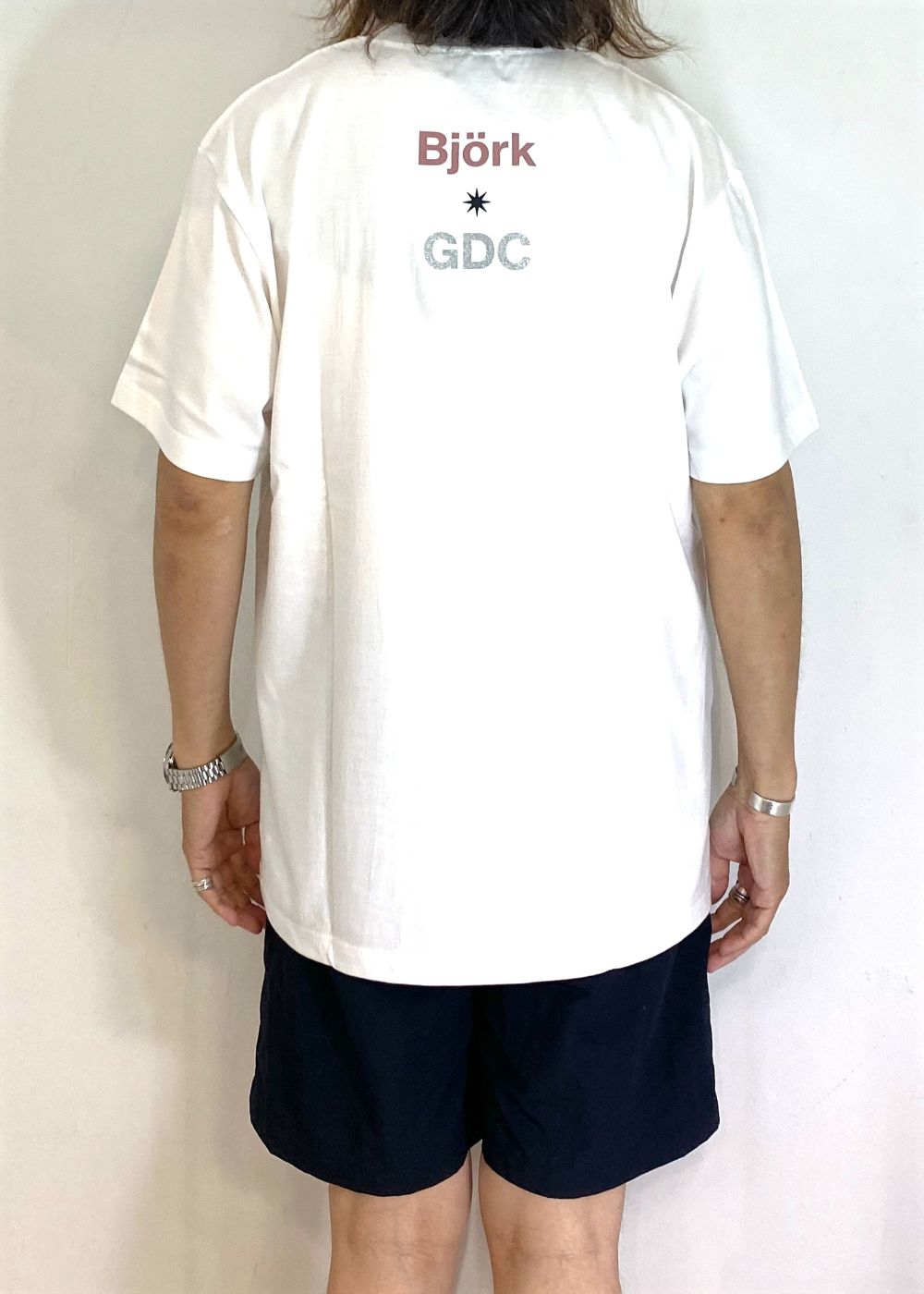 【Bjork by Kevin Cummins×GDC】Color Tee (WHITE) / ×Bjork by Kevin Cummins コラボ Tシャツ