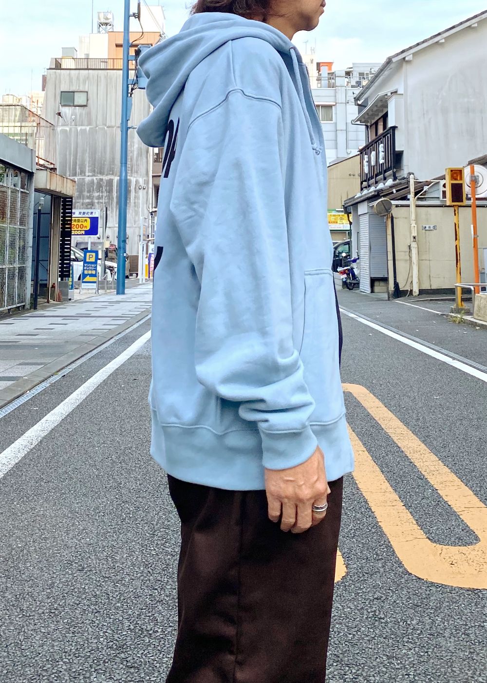 HUNGRY ZIP UP HOODIE (STONE BLUE) / ハングリー ロゴ スウェット ジップパーカー