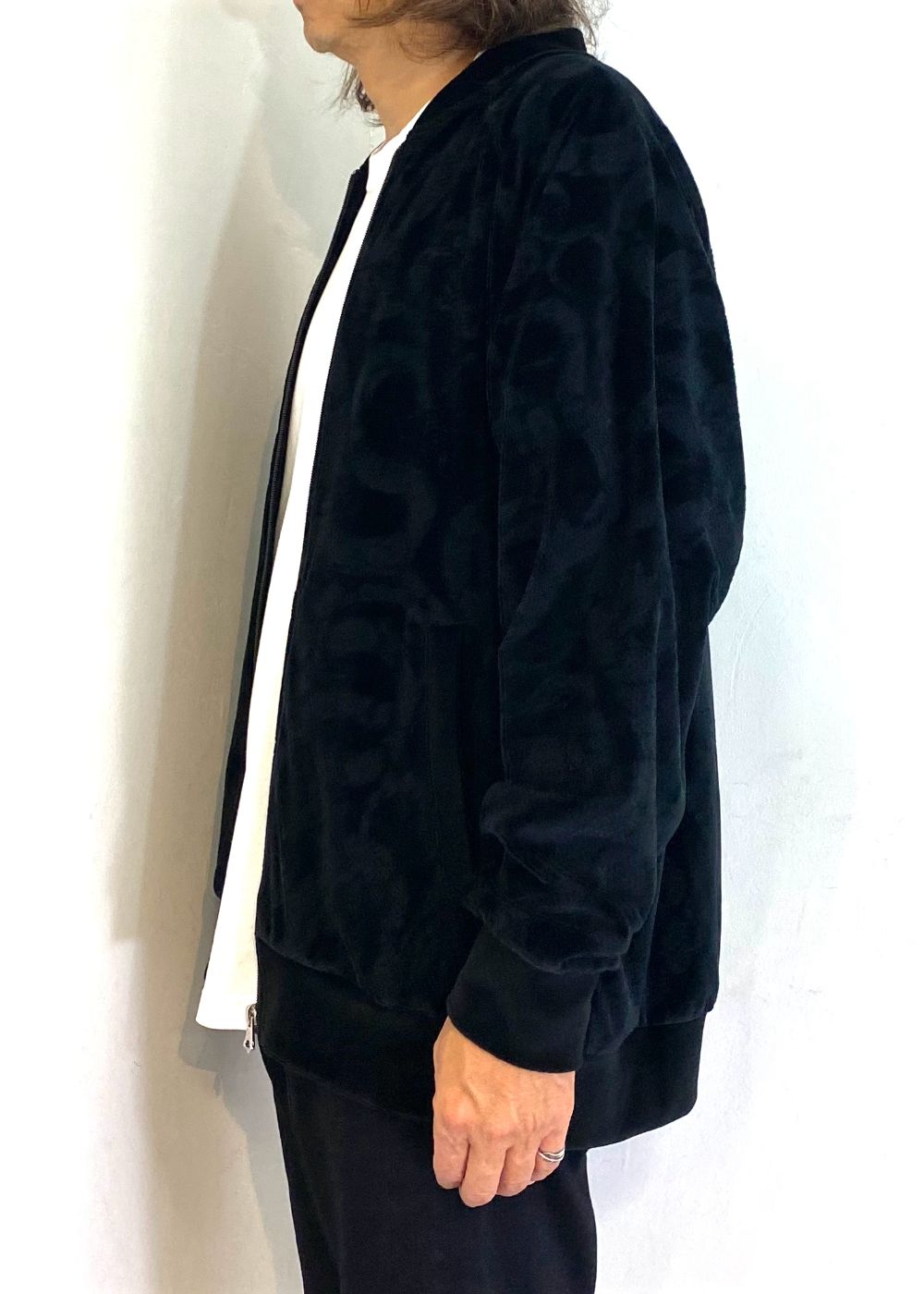 JQ VELOUR JACKET ＜SNAKE PATTERN＞ (BLACK) / ジャガード 総柄 ベロア ジャケット
