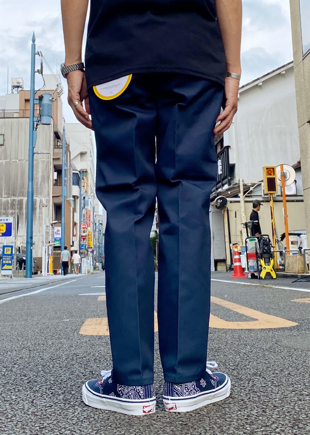 DICKIES 10L TC PANTS "THUNDERS" (D.NAVY) / ディッキーズ コラボ チノパンツ