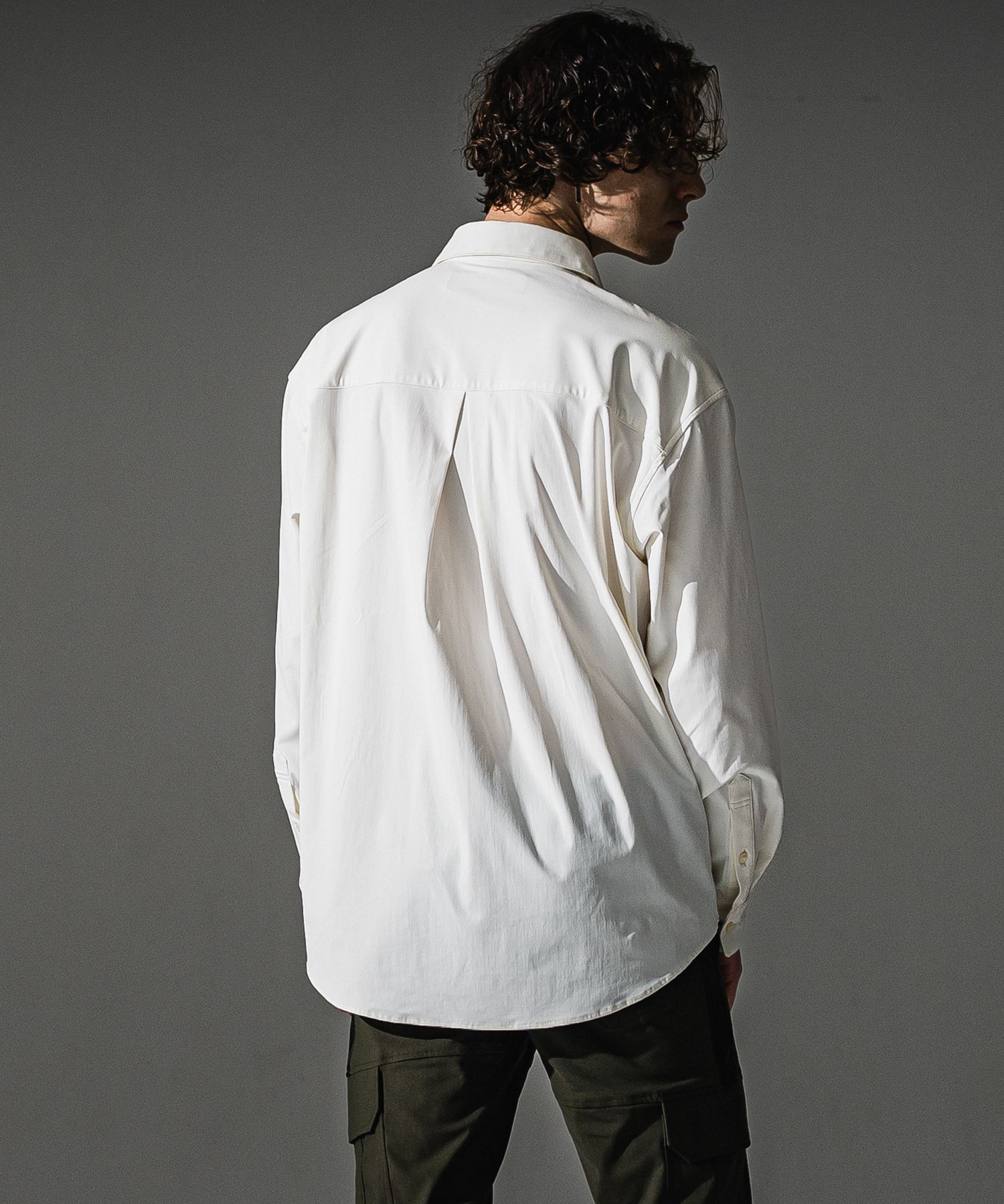 NYLON JACK SHIRTS / RC41-SH-001 / オーバーサイズナイロンシャツ / ホワイト (7月下旬入荷予定)
