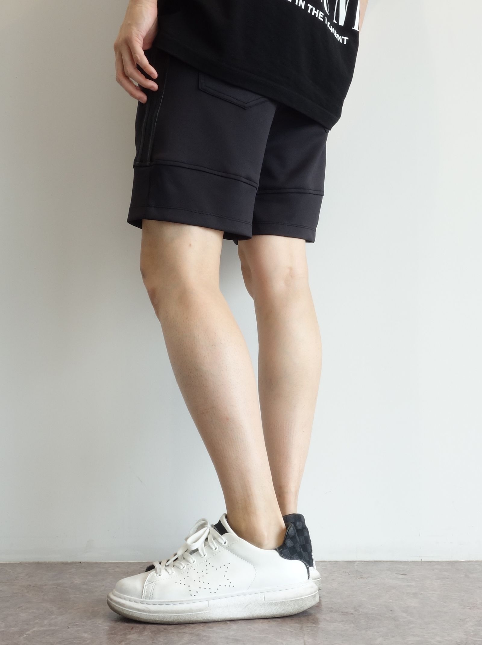 TYLER LINE SHORTS / RC28-HP-001 / 斜めラインハーフパンツ / ブラック