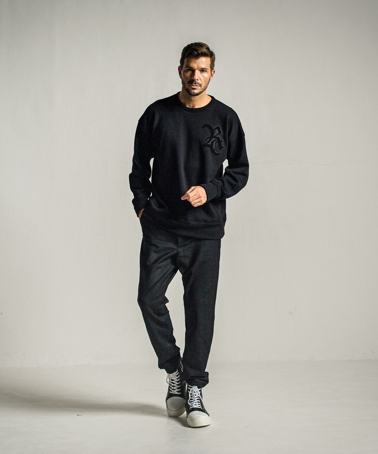 PAT WIDE EASY PANTS / RC34-ST-036 / ワイドテーパードパンツ / ブラック