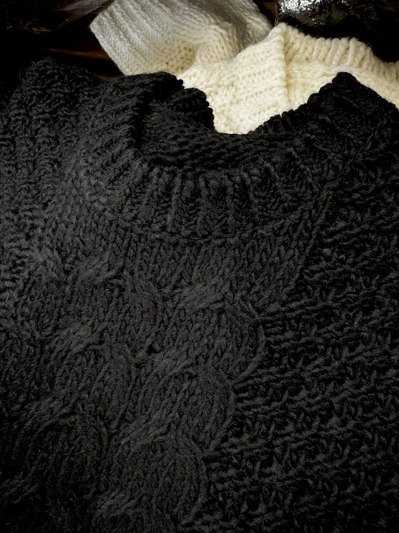 CABLE LAW SWEATER / RC42-K-002 / ケーブルニット / ブラック (10月下旬入荷予定)