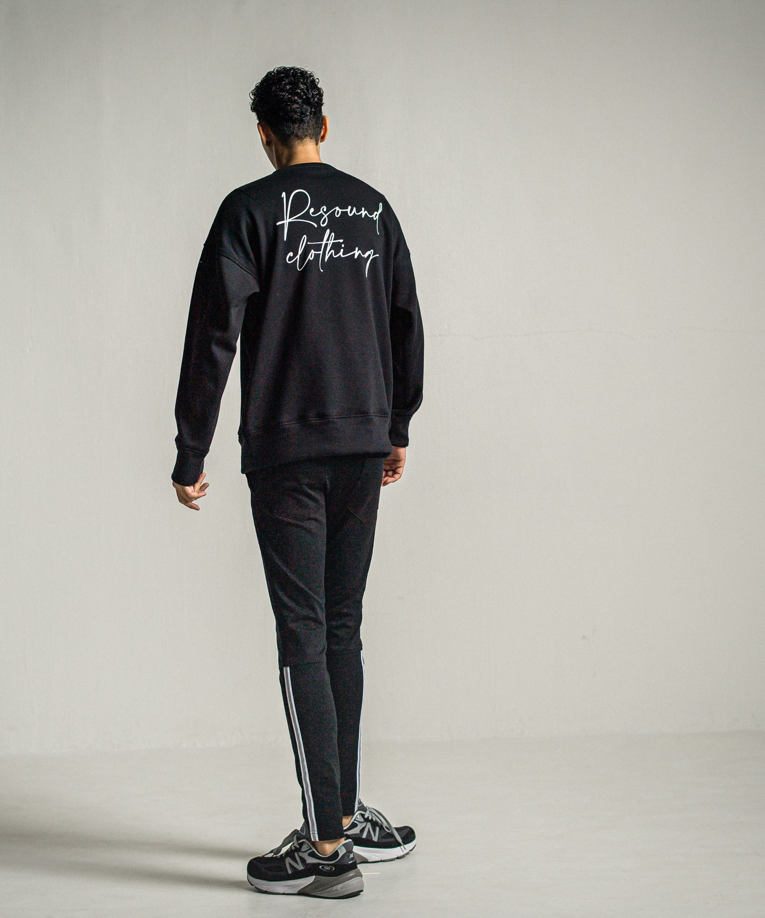 ID VELOURS FLEECE DROP TRAINER / RC34-C-004 / 裏起毛バックロゴトレーナー / ブラック
