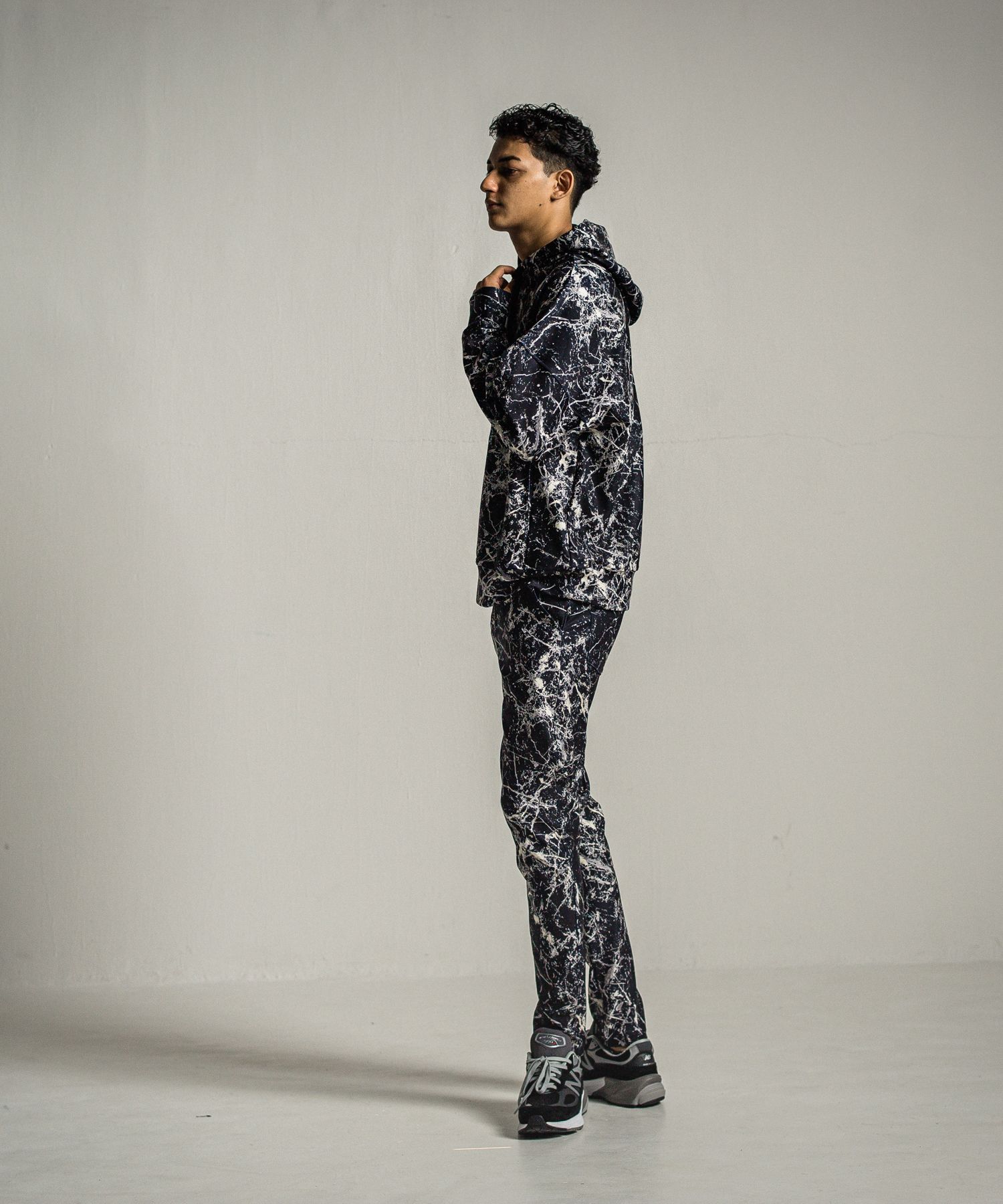 CHRIS EASY PANTS / RC34-ST-016 / ペイント柄イーシーパンツ / ブラック