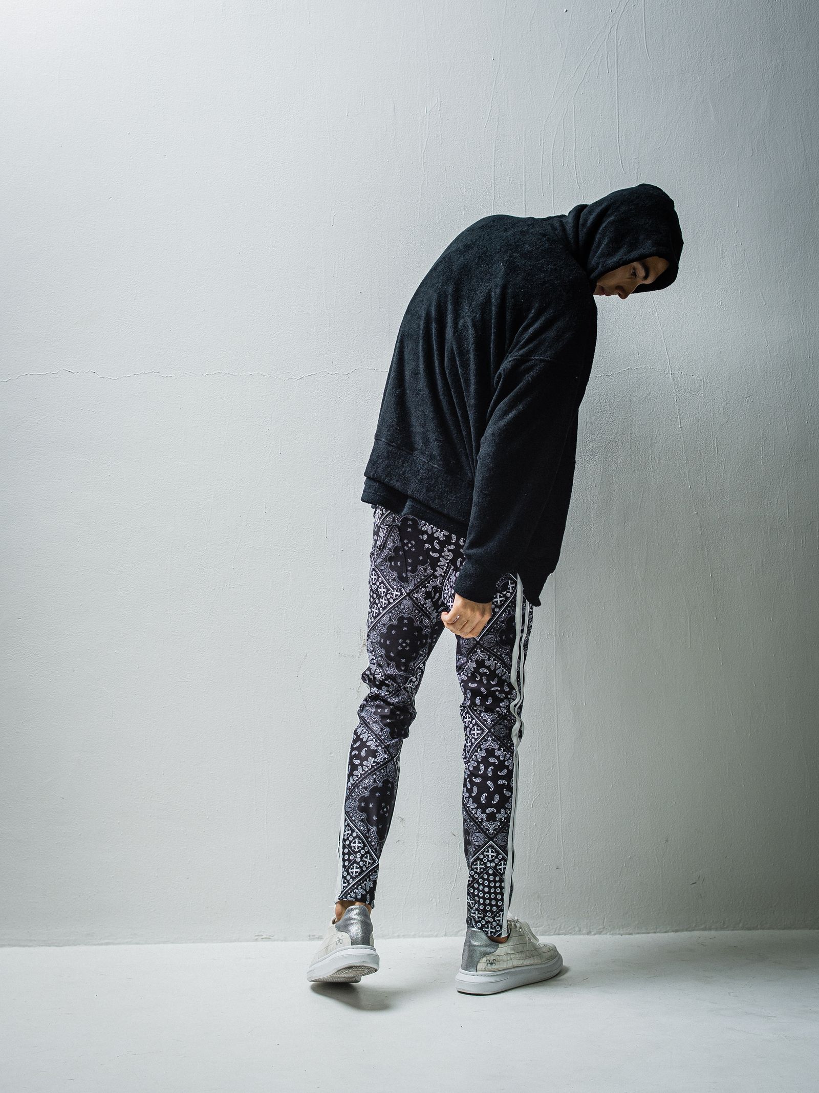 WEST PILE ZIP LOOSE HOODIE / RC27-C-008 / パイルジップパーカー / ブラック