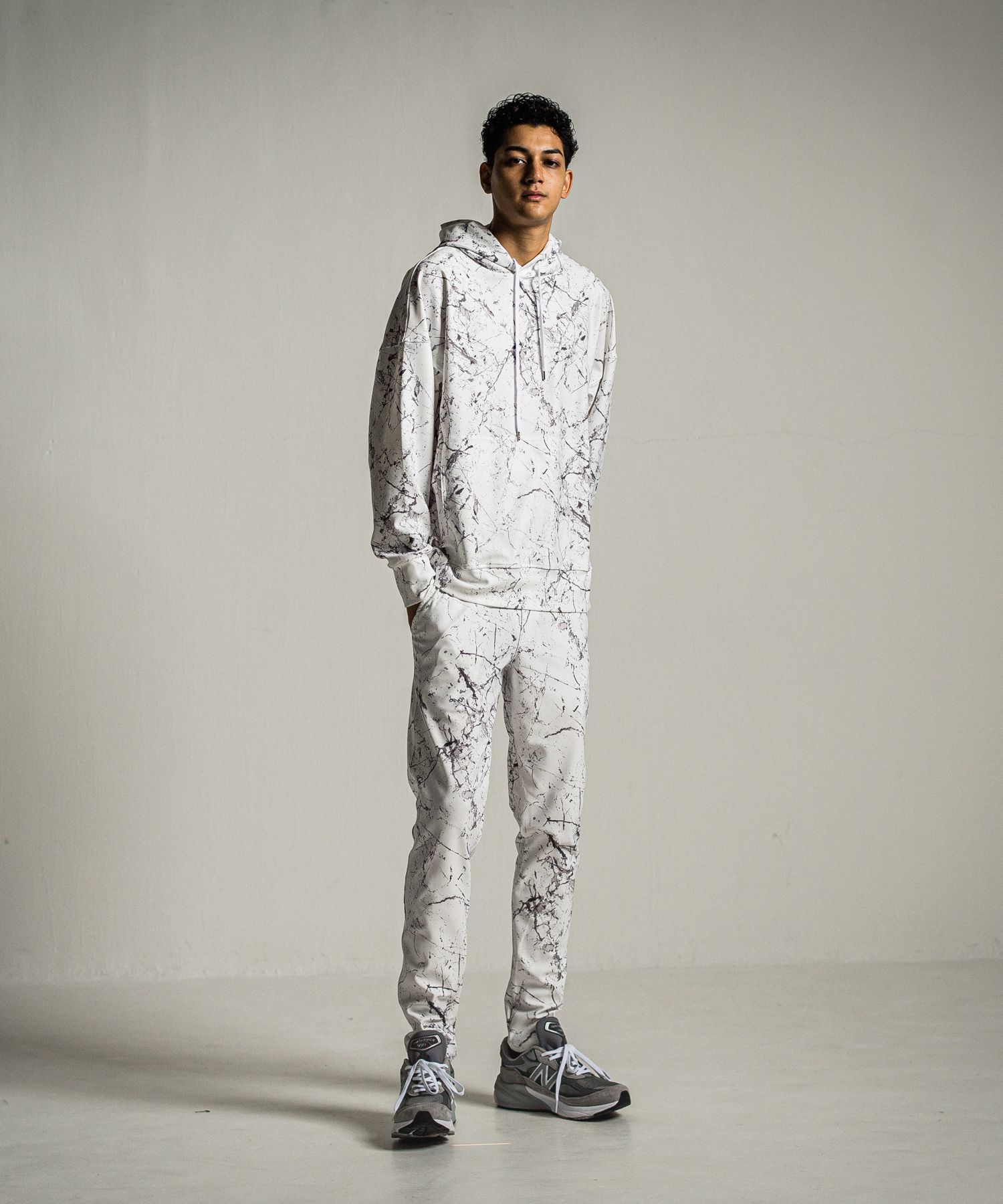 CHRIS EASY PANTS / RC34-ST-016 / ペイント柄イーシーパンツ / グレー