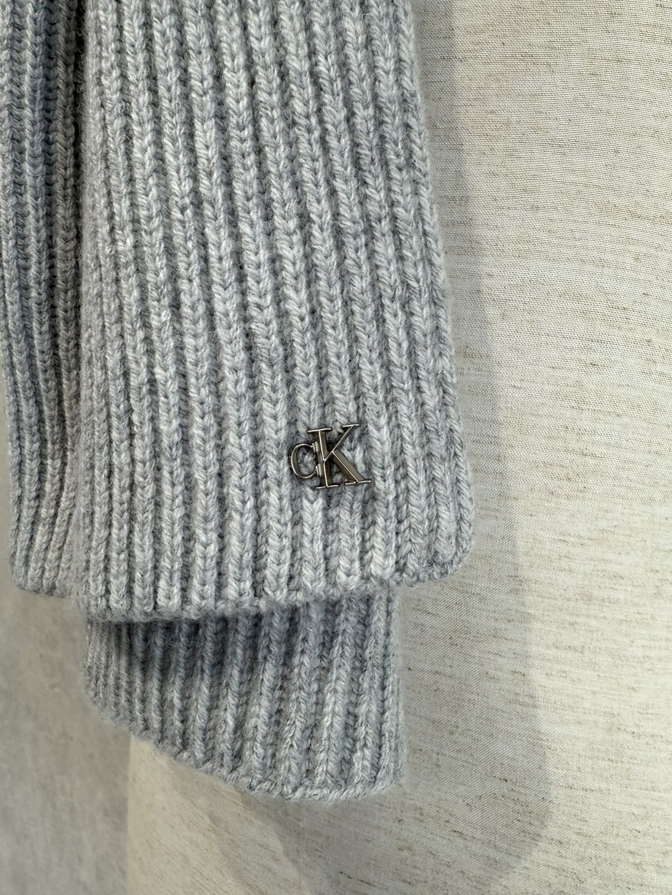 CKメタルロゴウールリブニットスカーフ / マフラー / 4D8056G / P79(グレー)