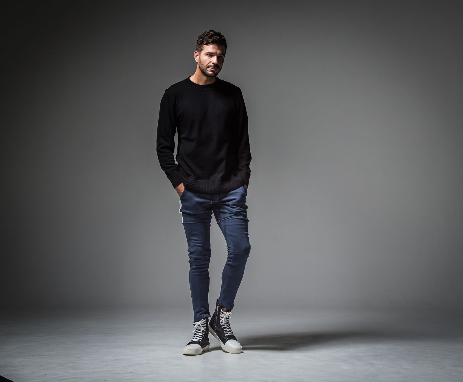 OUT SEAM SWEATER / RC30-K-001 / アウトシームニット / ブラック
