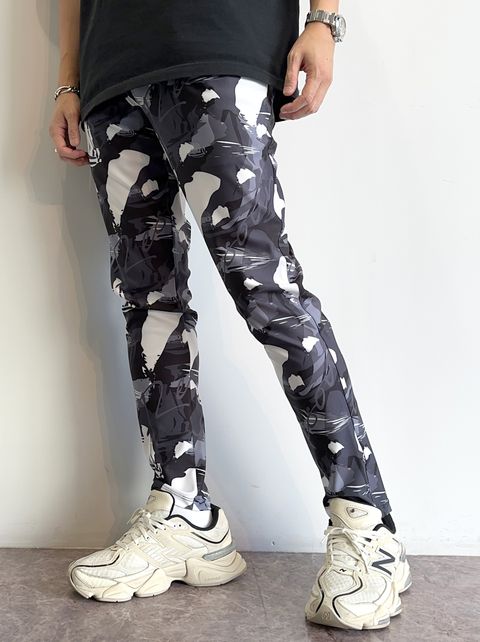 CHRIS EASY TUCK PANTS / RC29-ST-016T / カモ柄イージータックパンツ / ブラックカモフラ
