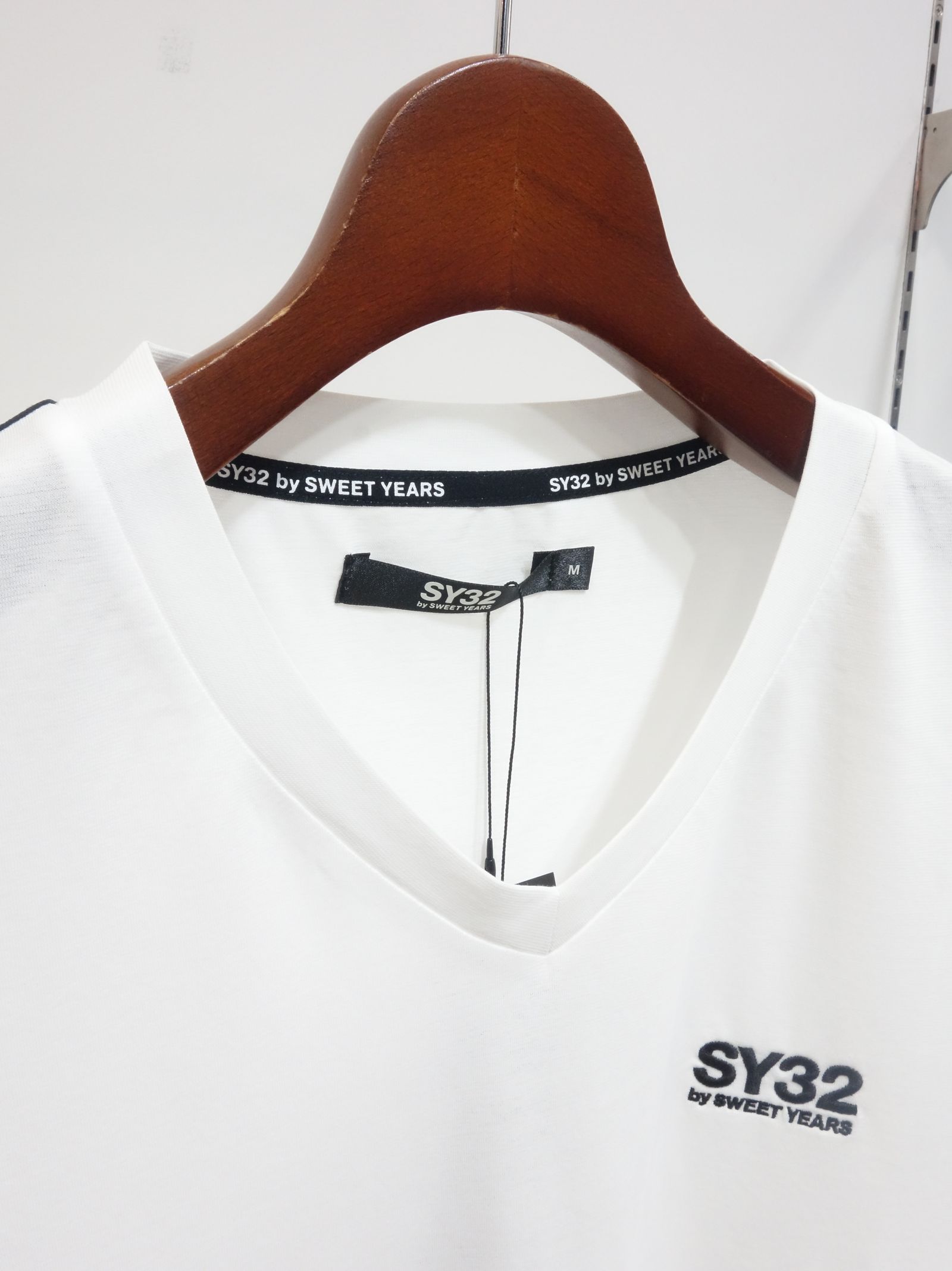 SY32 半袖Tシャツ SHIELD LOGO TEE | アウトレットジャパン福岡