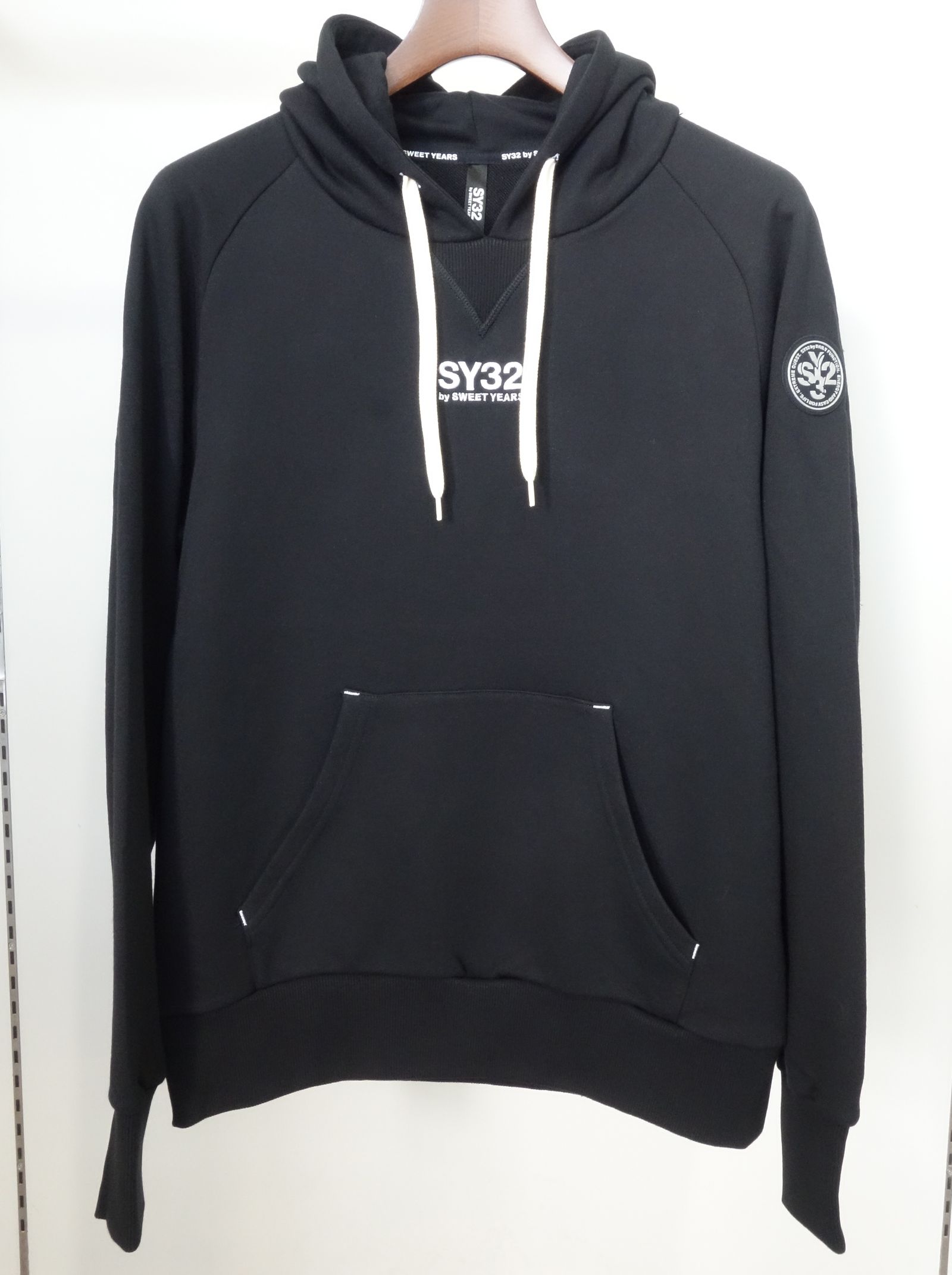 国内発送【SY32】EXCHANGE P/O HOODIE 2色 プレゼントに 人気 SY32 by SWEET YEARS - WORLD STAR P/O HOODIE / TNS1716
