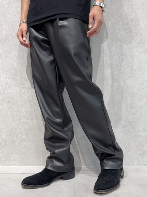 【LUKE別注】 CHRIS EASY WIDE TUCK PANTS / RC37-ST-016WTD / エコレザー ワイドパンツ / ブラック