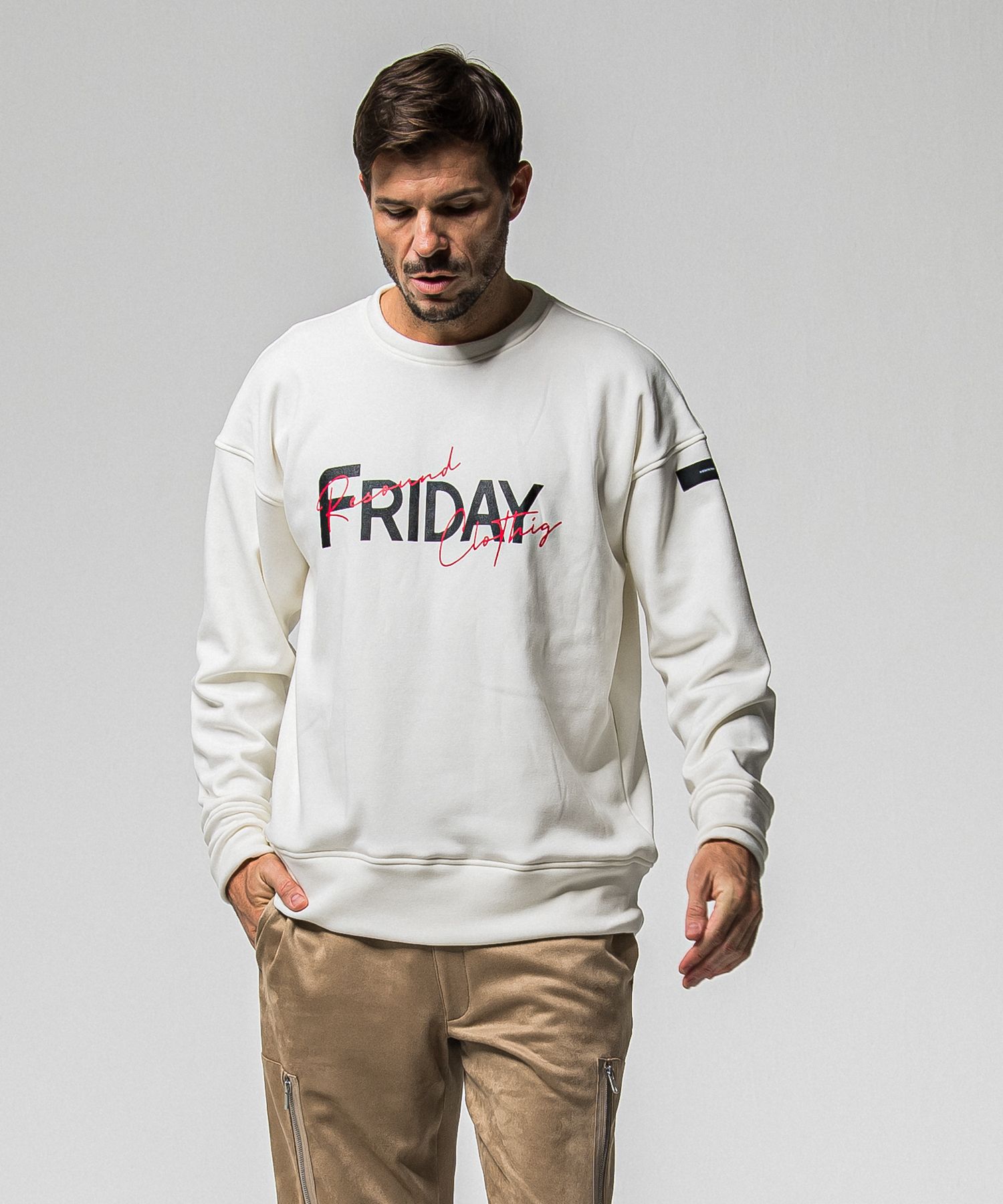 【FRIDAYコラボ】 FRIDAY OLD LOGO VELOURS FLEECE TRAINER / RCF1-C-003 / 裏起毛FRIDAYオールドロゴトレーナー / ホワイト (11月上旬入荷予定)