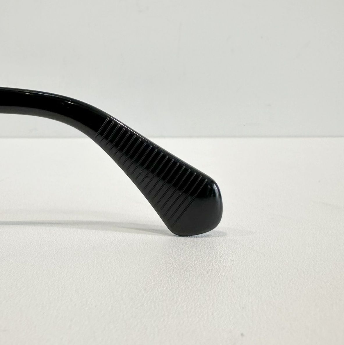 NEW. - few F101 C-1 / サングラス / ブラック | LUKE NEW. - few F101 C-1 / サングラス / ブラック | LUKE