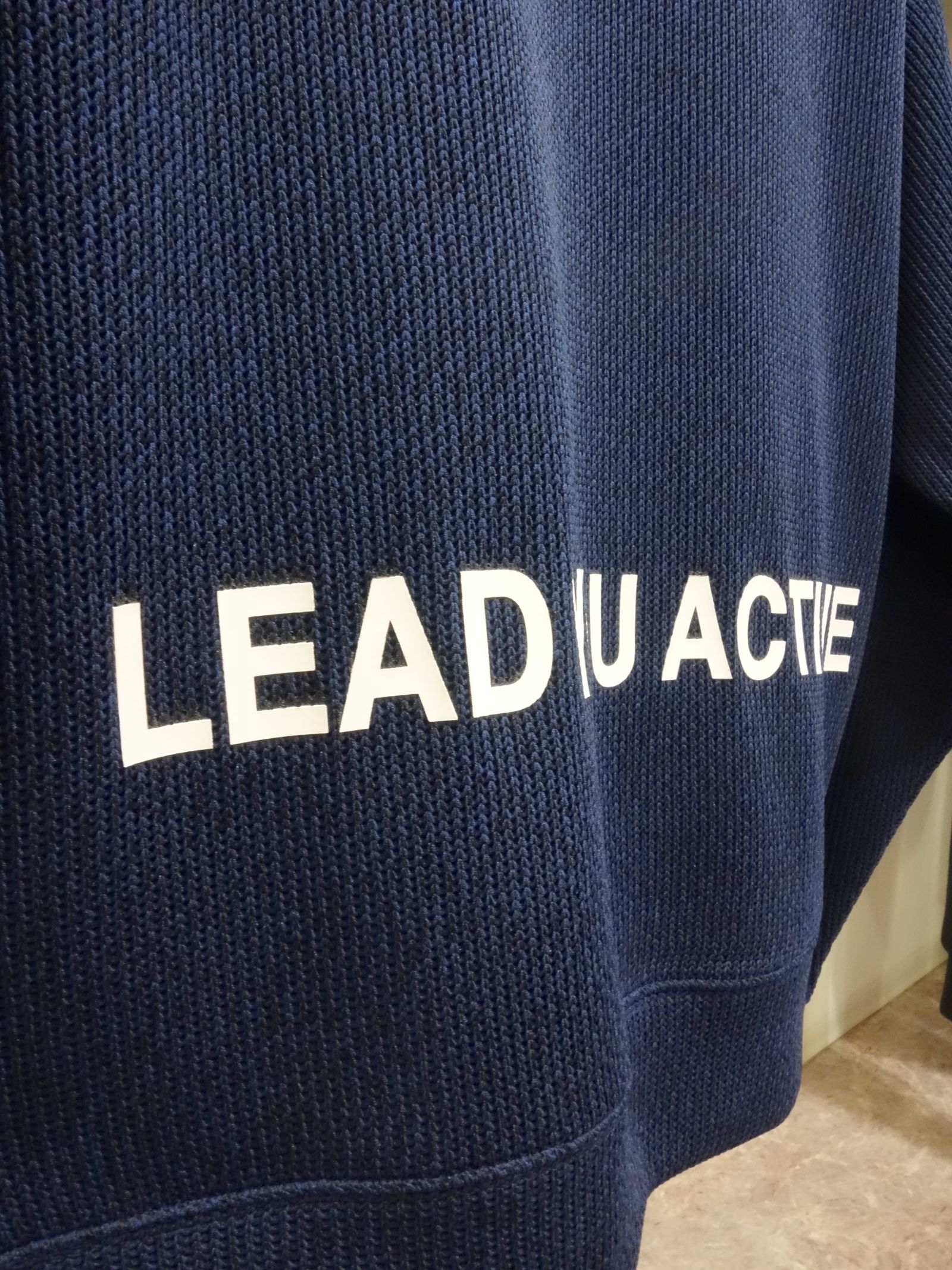 QUARTER FACE HOODIE / 11005 / オーバーサイズパーカー