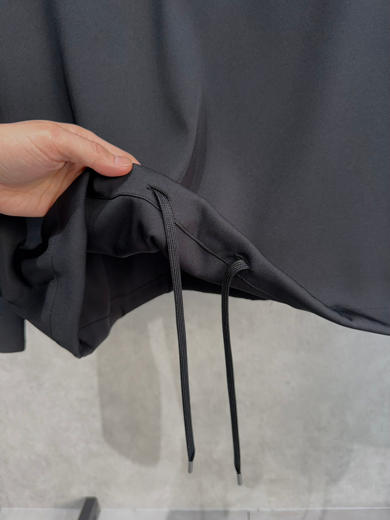 PULLOVER SATIN SHIRT / RC39-SH-002 / ハーフジップサテンシャツ / ブラック