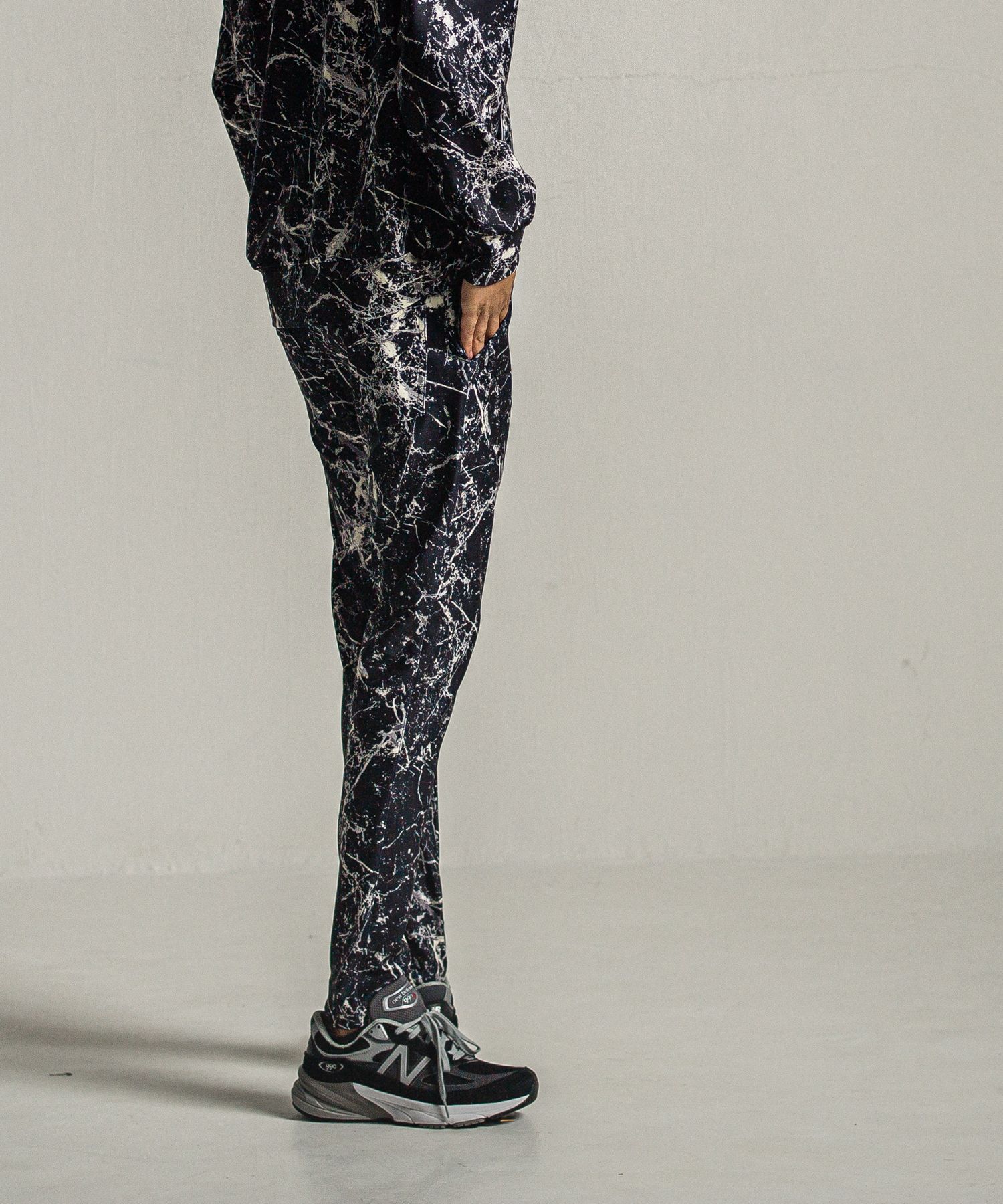 CHRIS EASY PANTS / RC34-ST-016 / ペイント柄イーシーパンツ / ブラック