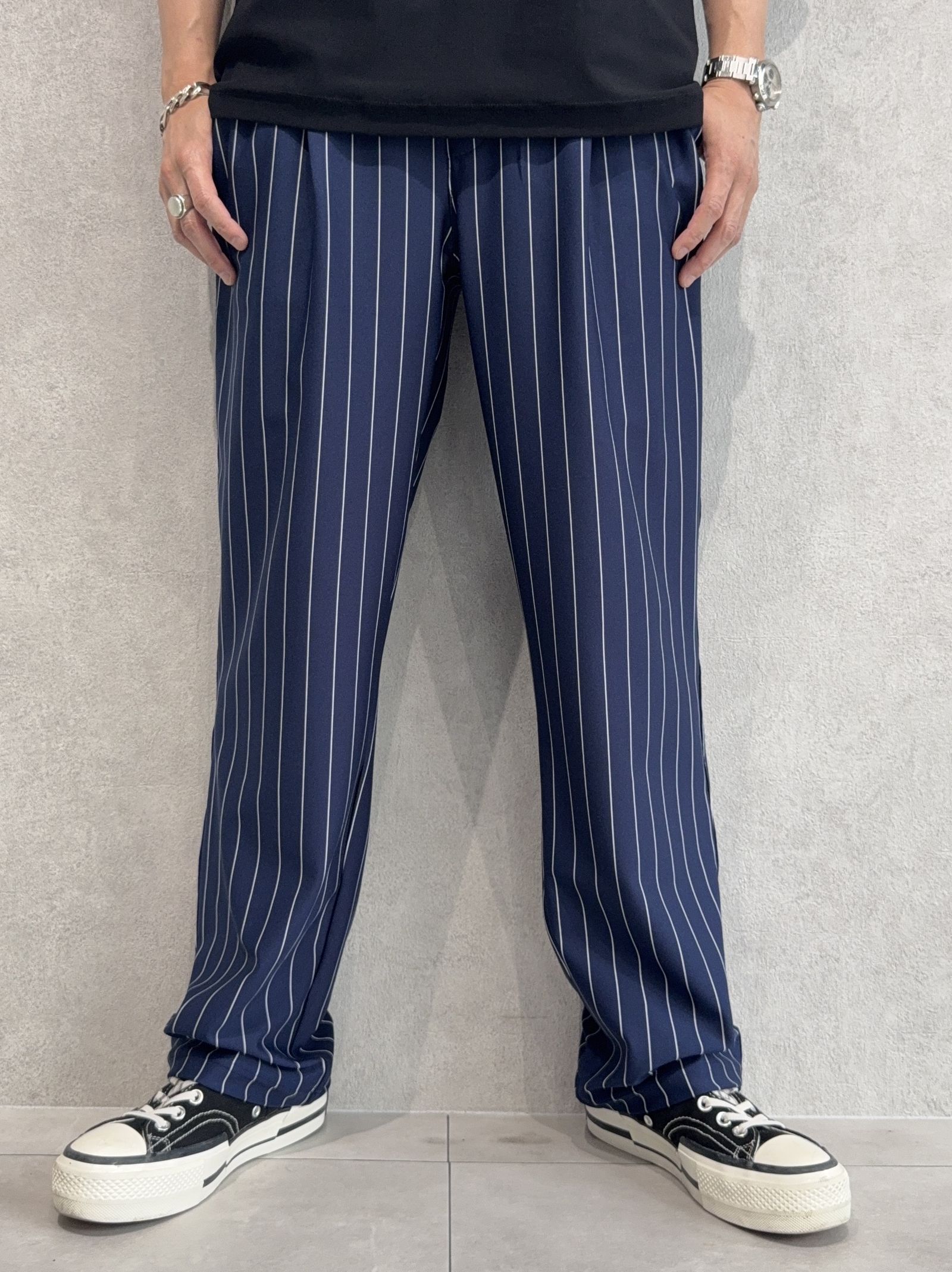 CHRIS EASY WIDE TUCK PANTS / RC35-ST-016WT / ワイドタックパンツ / ネイビーストライプ