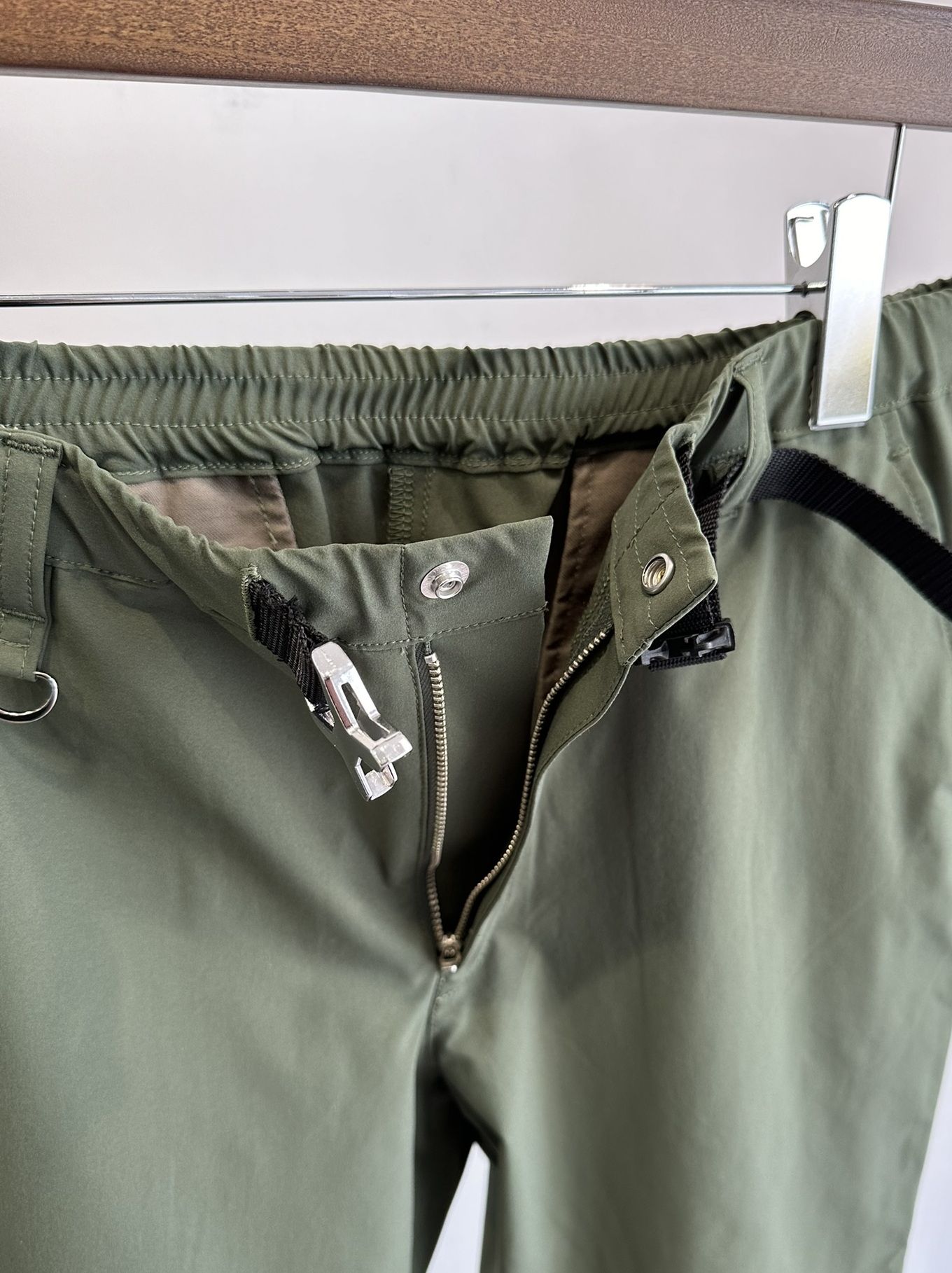 PAT WIDE EASY PANTS / RC31-ST-036 / ベルト付きテーパードワイドパンツ / ナイロンカーキ