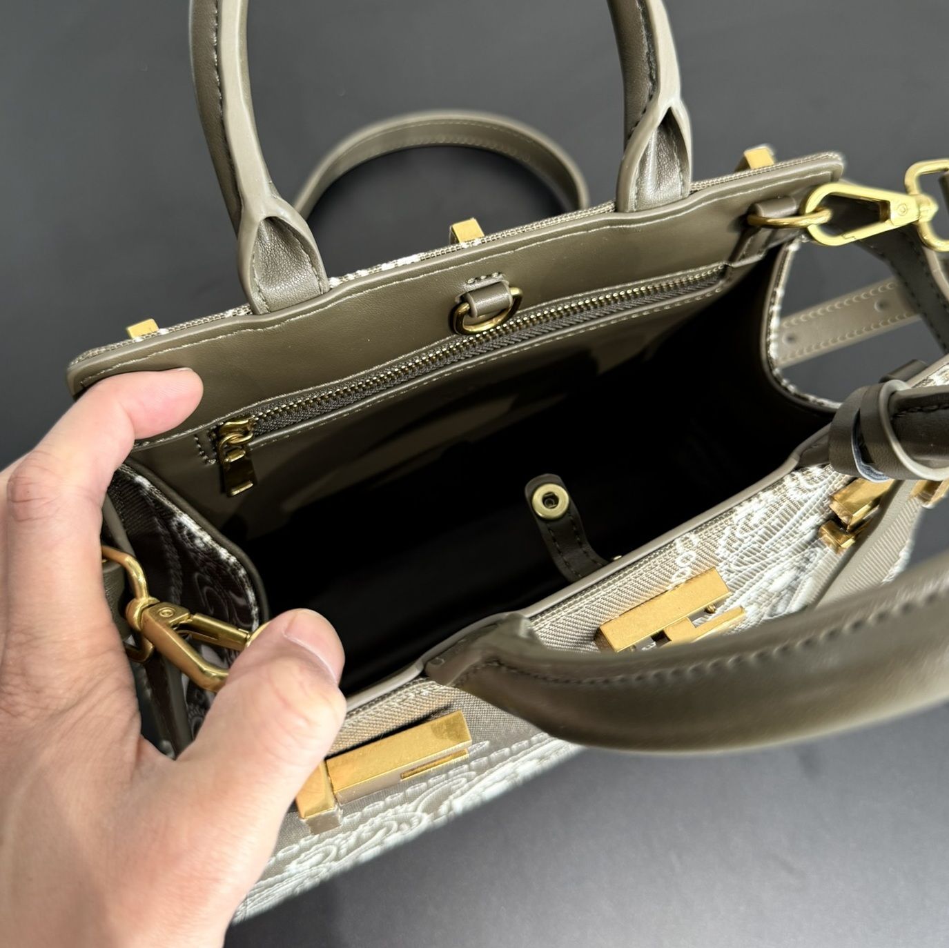 NID DE GUEPES　N.D.G STUDIO ショルダー レザー バッグ NID DE GUEPES(ニドゲープ)商品ページ - Le Paisley Mini Bag