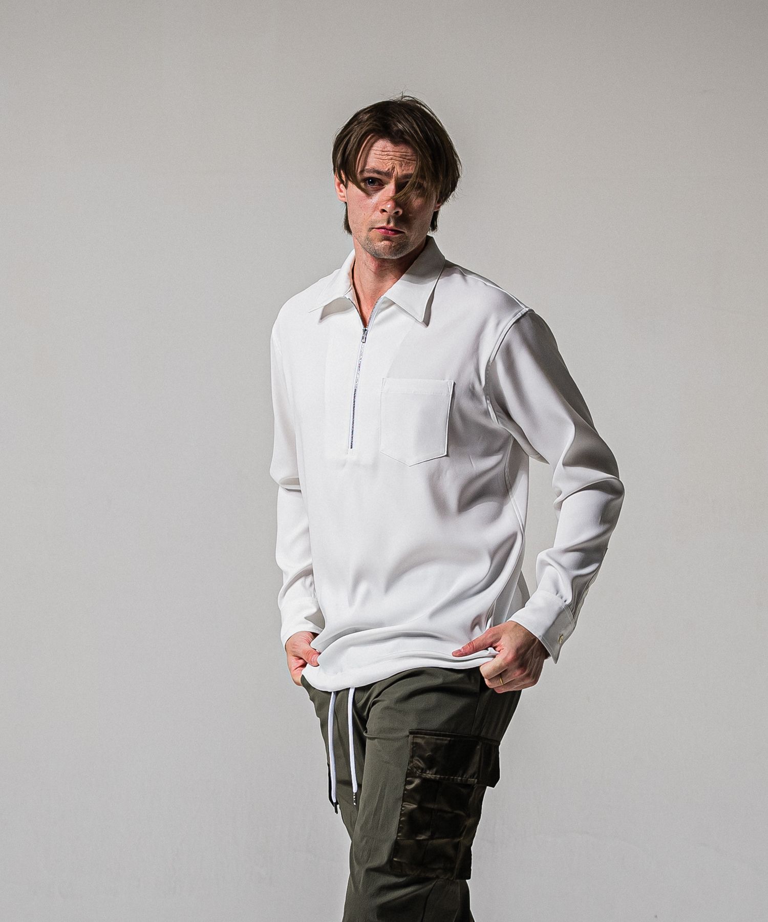 PULLOVER SATIN SHIRT / RC39-SH-002 / ハーフジップサテンシャツ / ホワイト (3月上旬入荷予定)