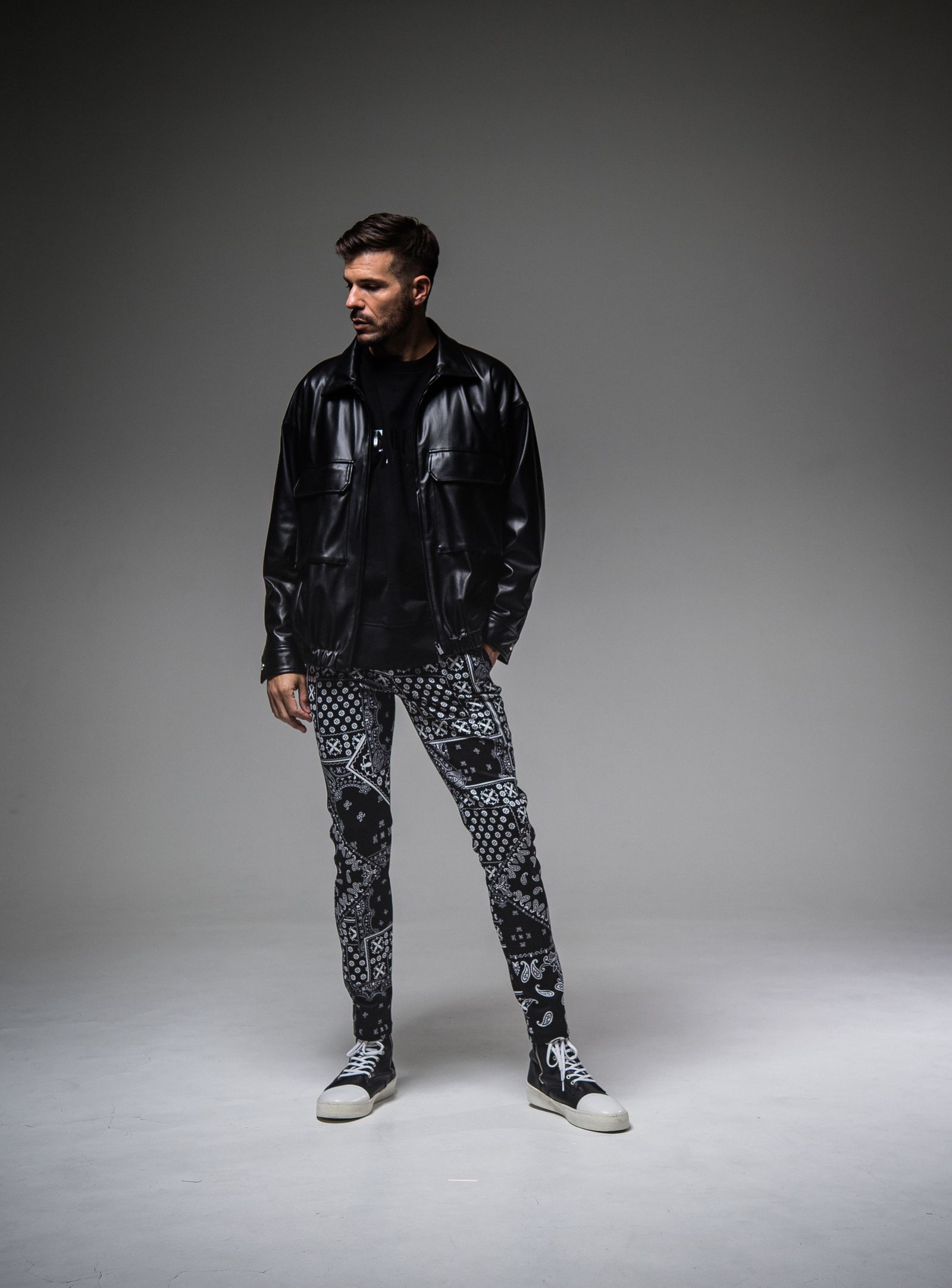 CHRIS EASY PANTS / RC25-ST-016 / バンダナイージーパンツ / ペイズリーブラック※