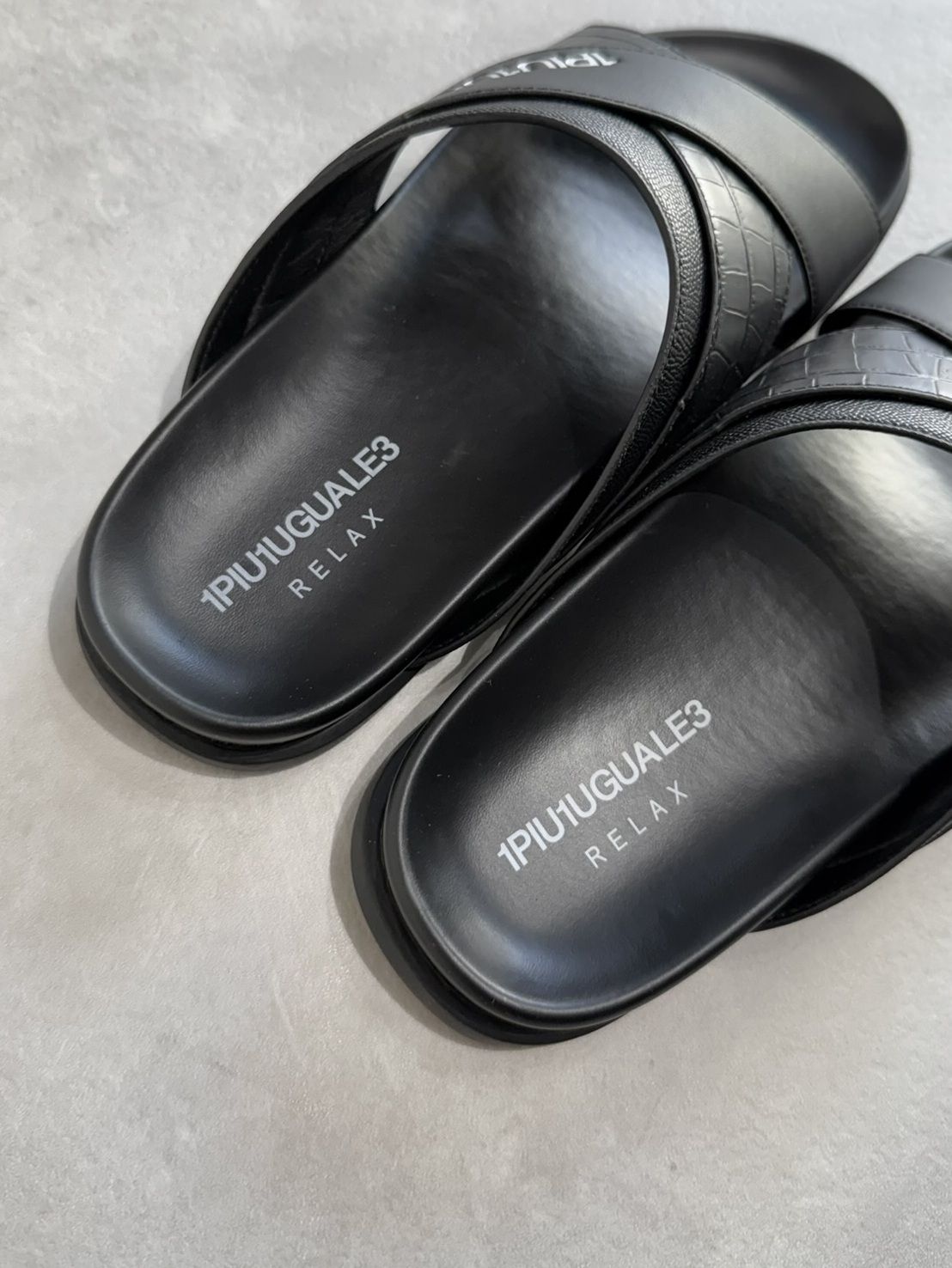 クロスストラップサンダル / usx-26003 / ブラック