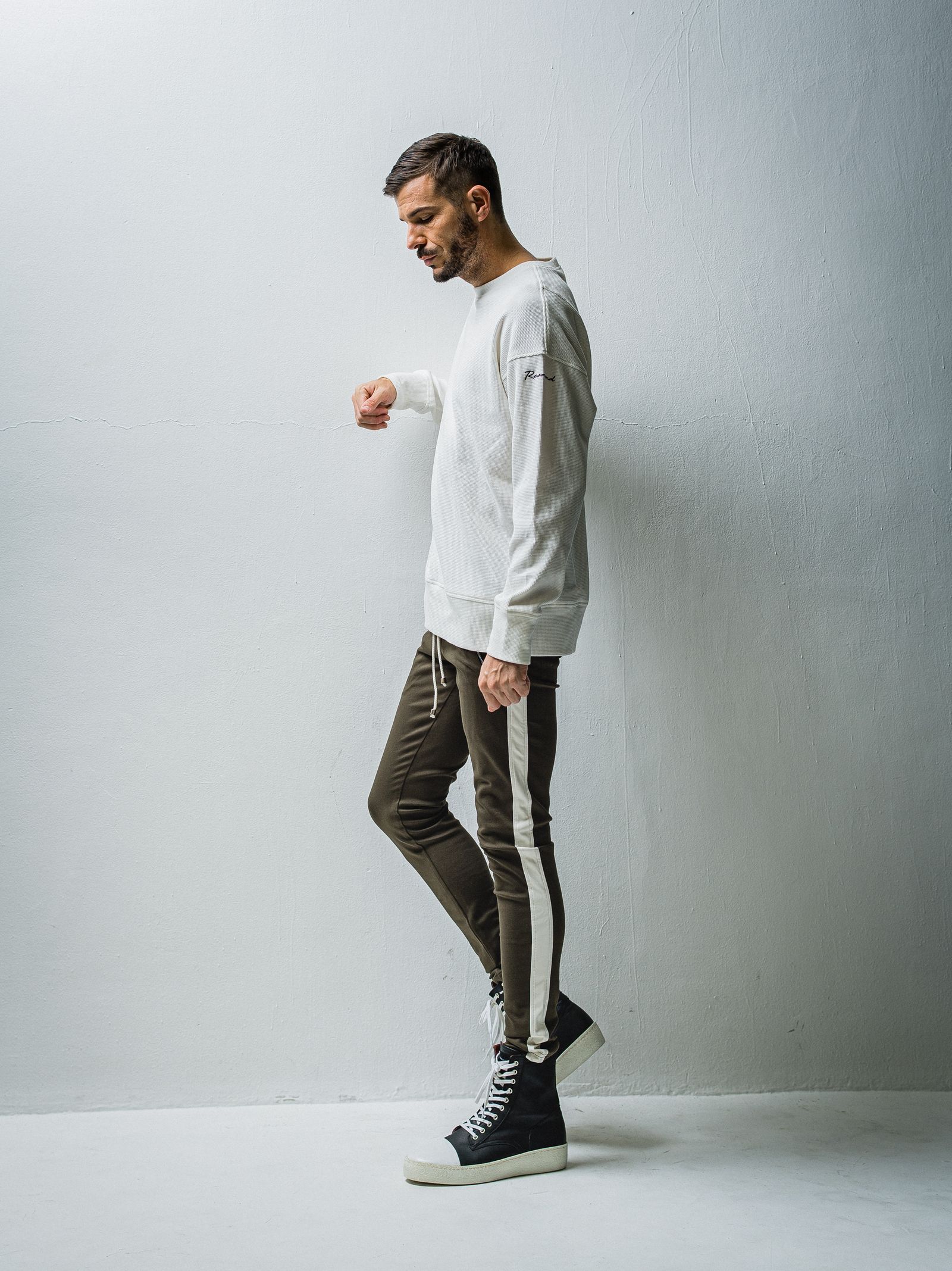 WAFFLE THERMAL LOOSE TRAINER / RC27-C-002 / サーマルトレーナー / ホワイト