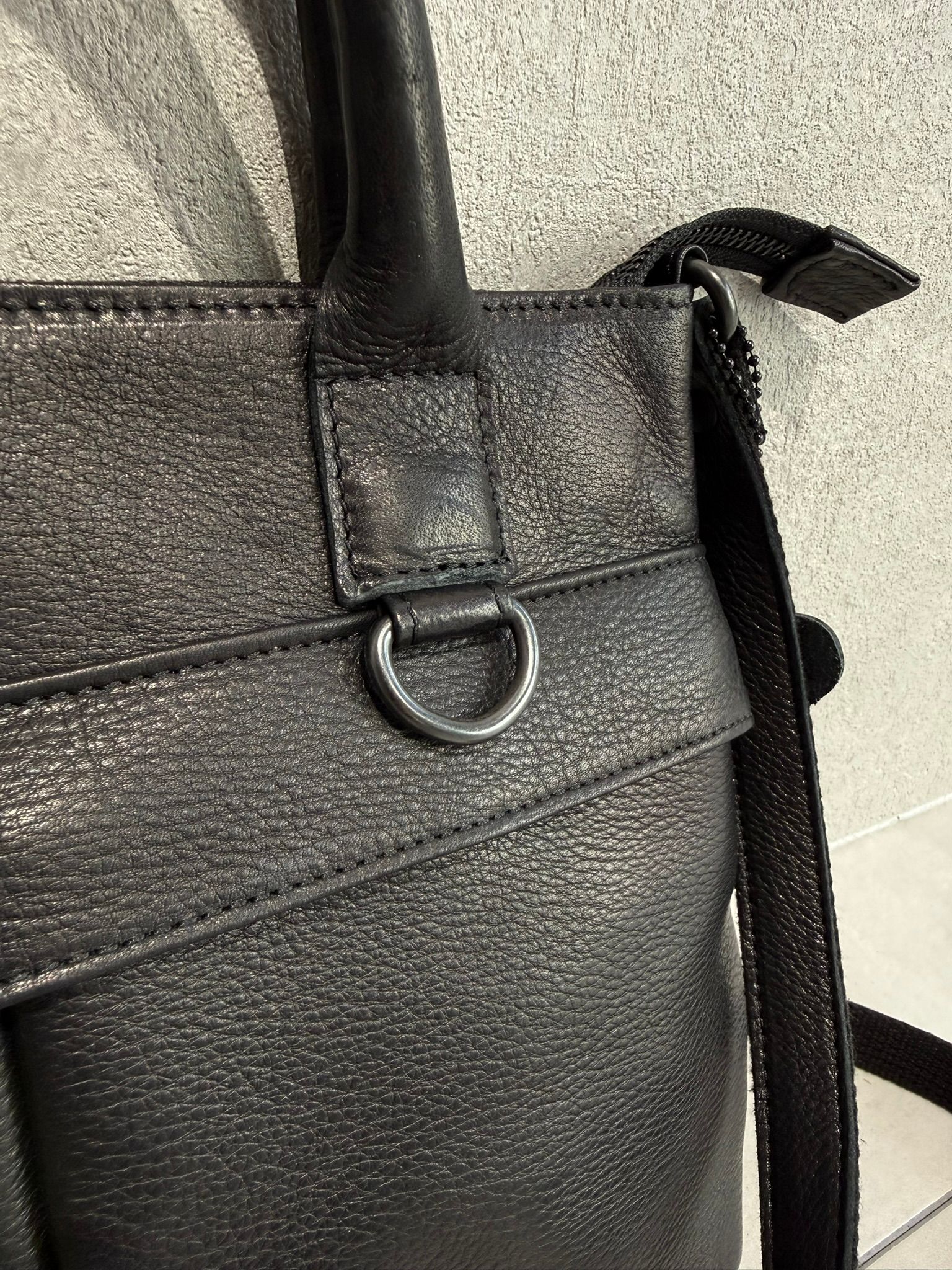 オイルドカウレザー ミニハンドショルダーバッグ / DCD-01507B / ブラック×ブラック