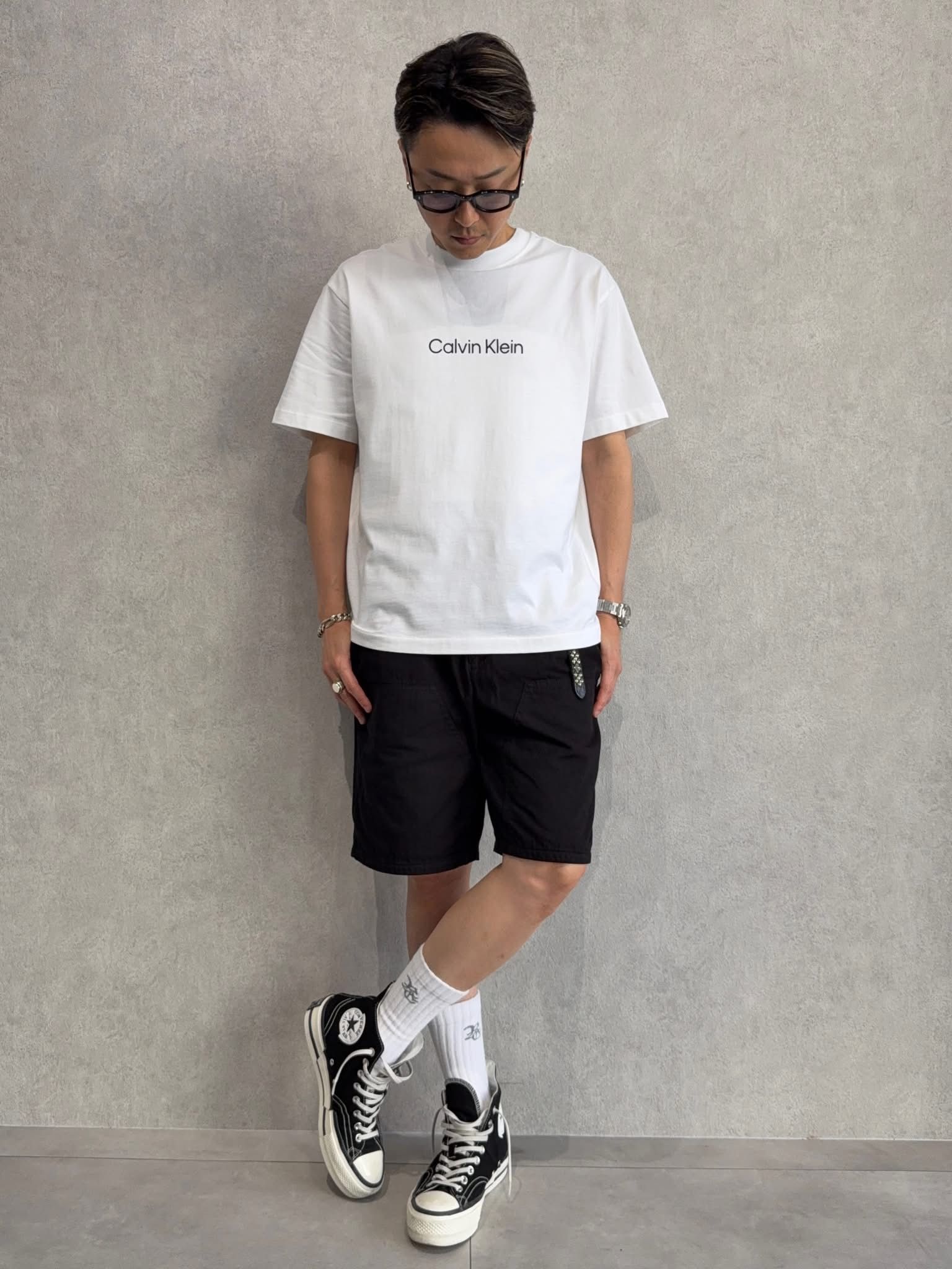 【Calvin Klein】定番ロゴTシャツ×【RESOUND】新作ダブルニーデニム