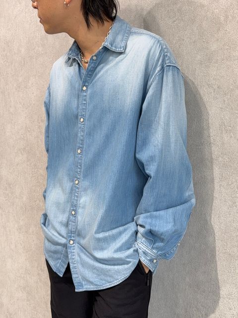 新作裏起毛ワイドラインパンツに愛用デニムシャツ