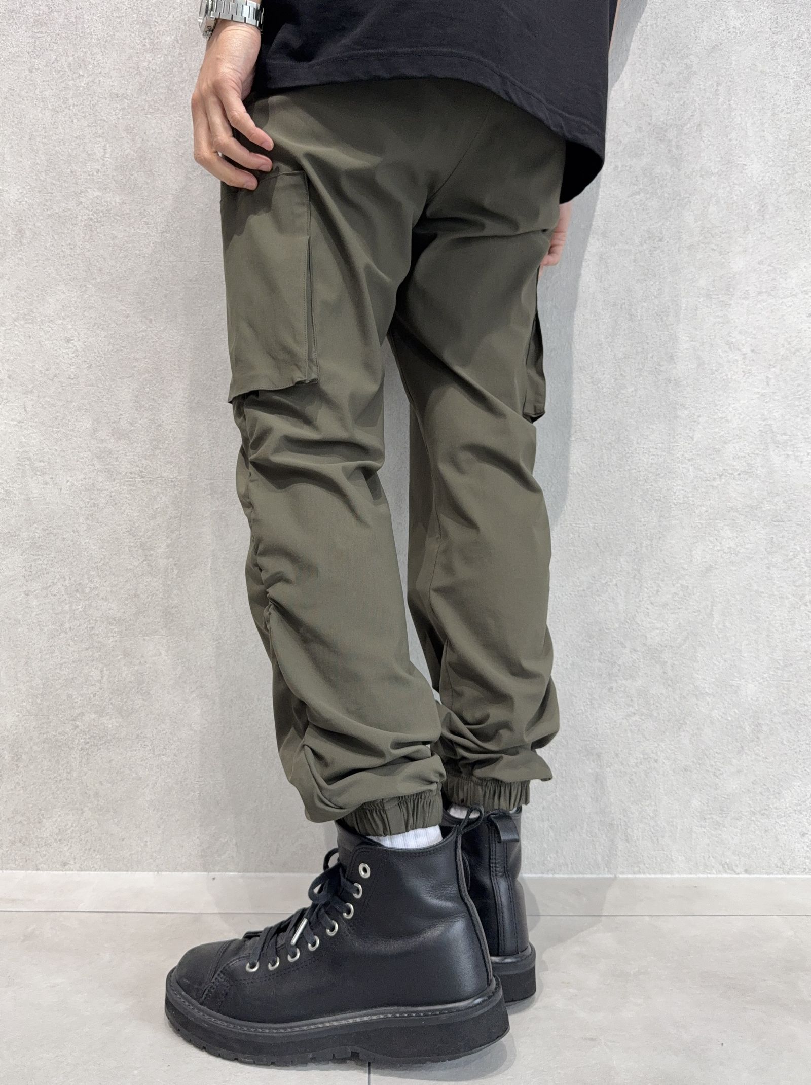 DAVID NYLON CARGO PANTS / RC40-ST-040 / ミリタリーナイロン裾ゴムカーゴパンツ / カーキ