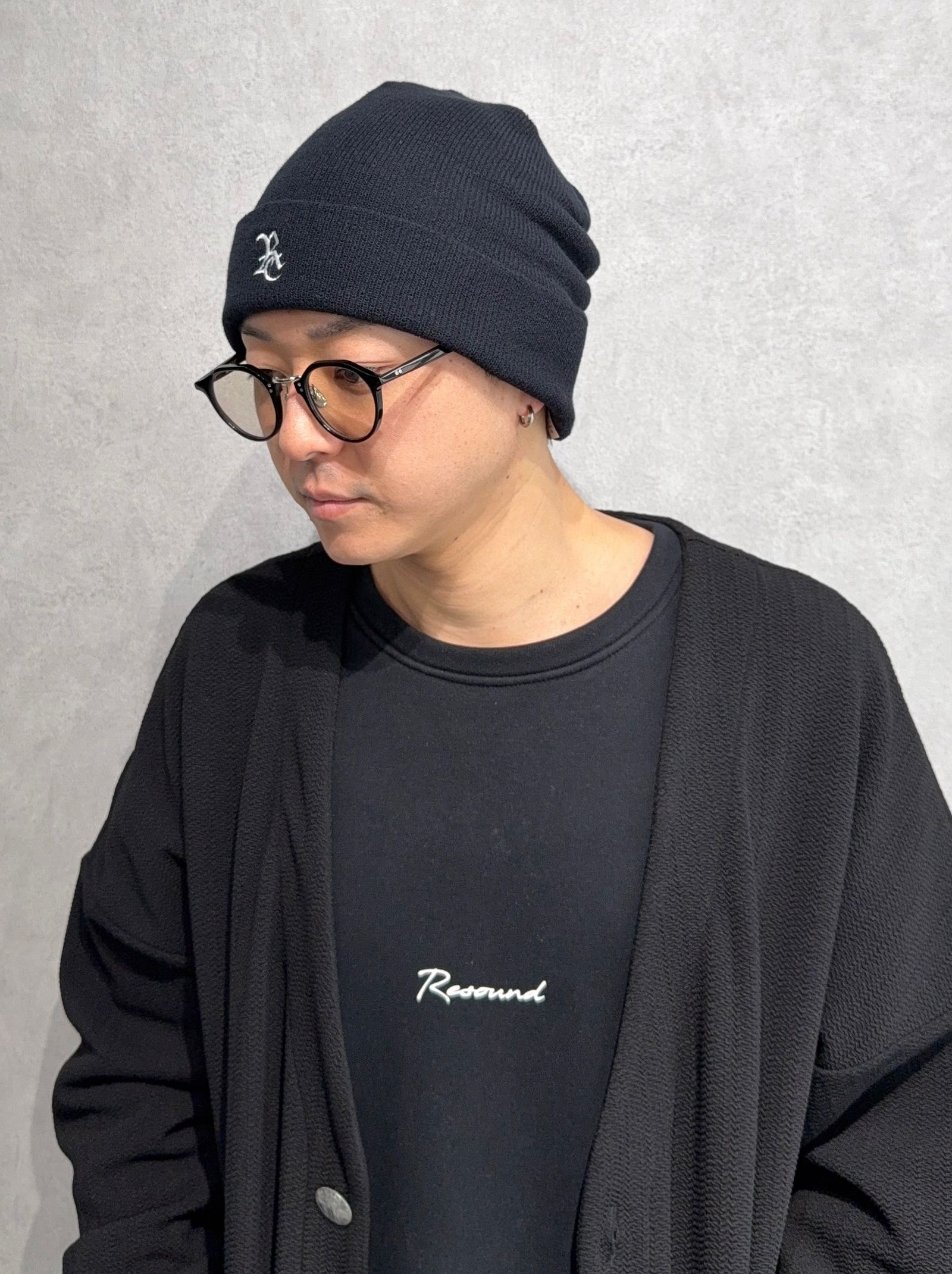 RESOUND新作カーディガン×初登場のダブルニーデニムコーデ