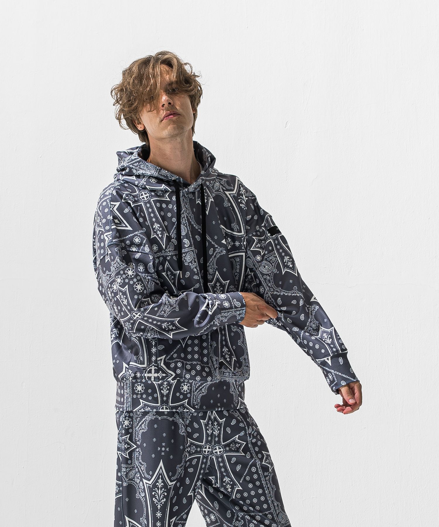 OVER HOODIE / RC42-C-011 / プルオーバーパーカー / クロスグレー (1月上旬入荷予定)