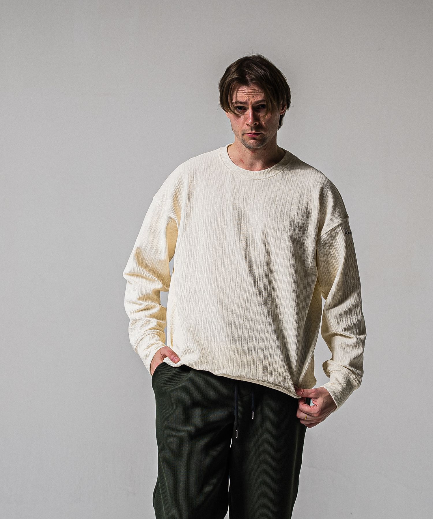 BLISTER TRAINER / RC39-C-004 / ブリスターニットトレーナー / オフホワイト (1月中旬入荷予定)