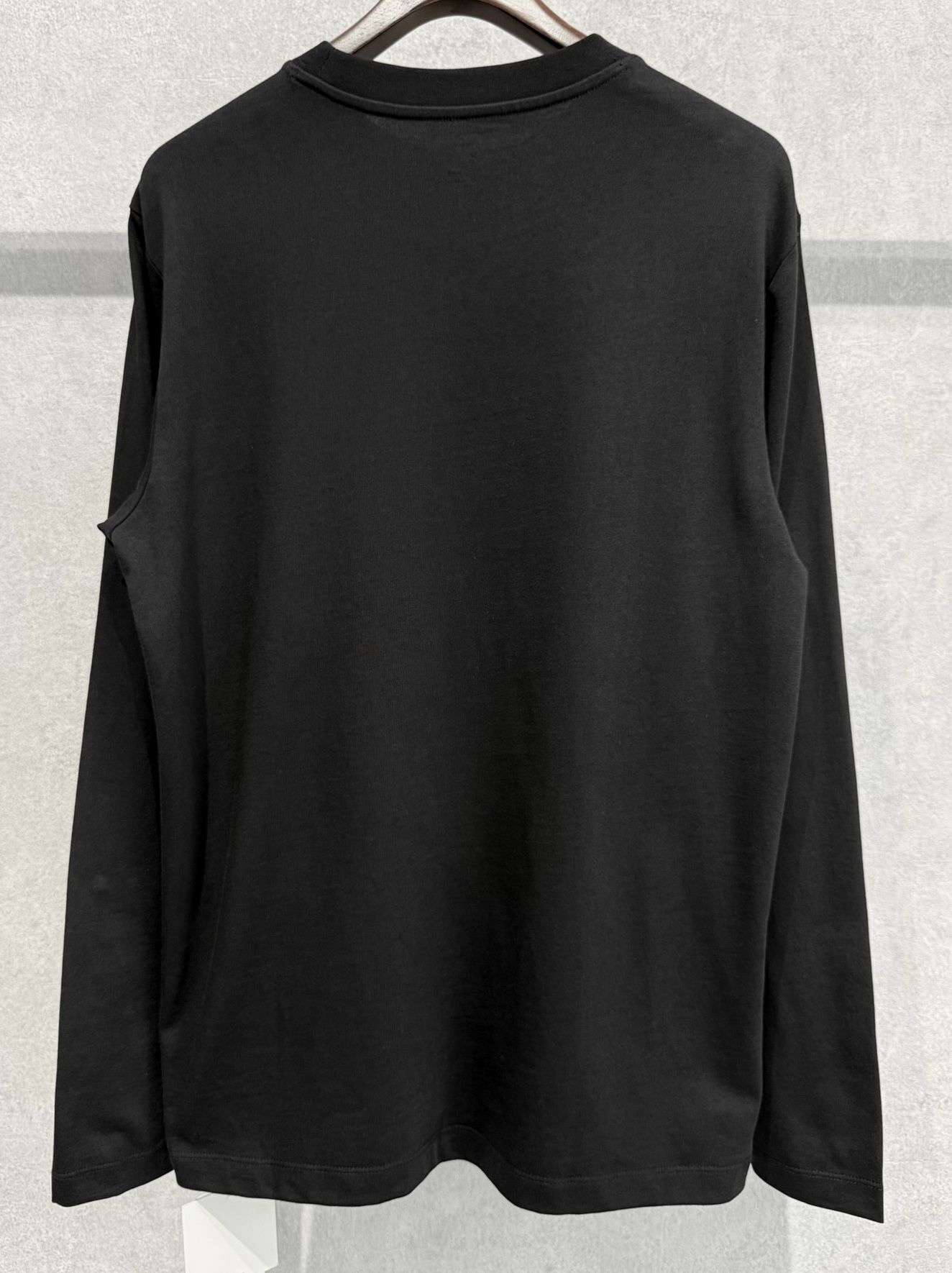 ロングスリーブ イージー20sスクリプトグラフィックTシャツ / 4RH854G / UB1(ブラック)