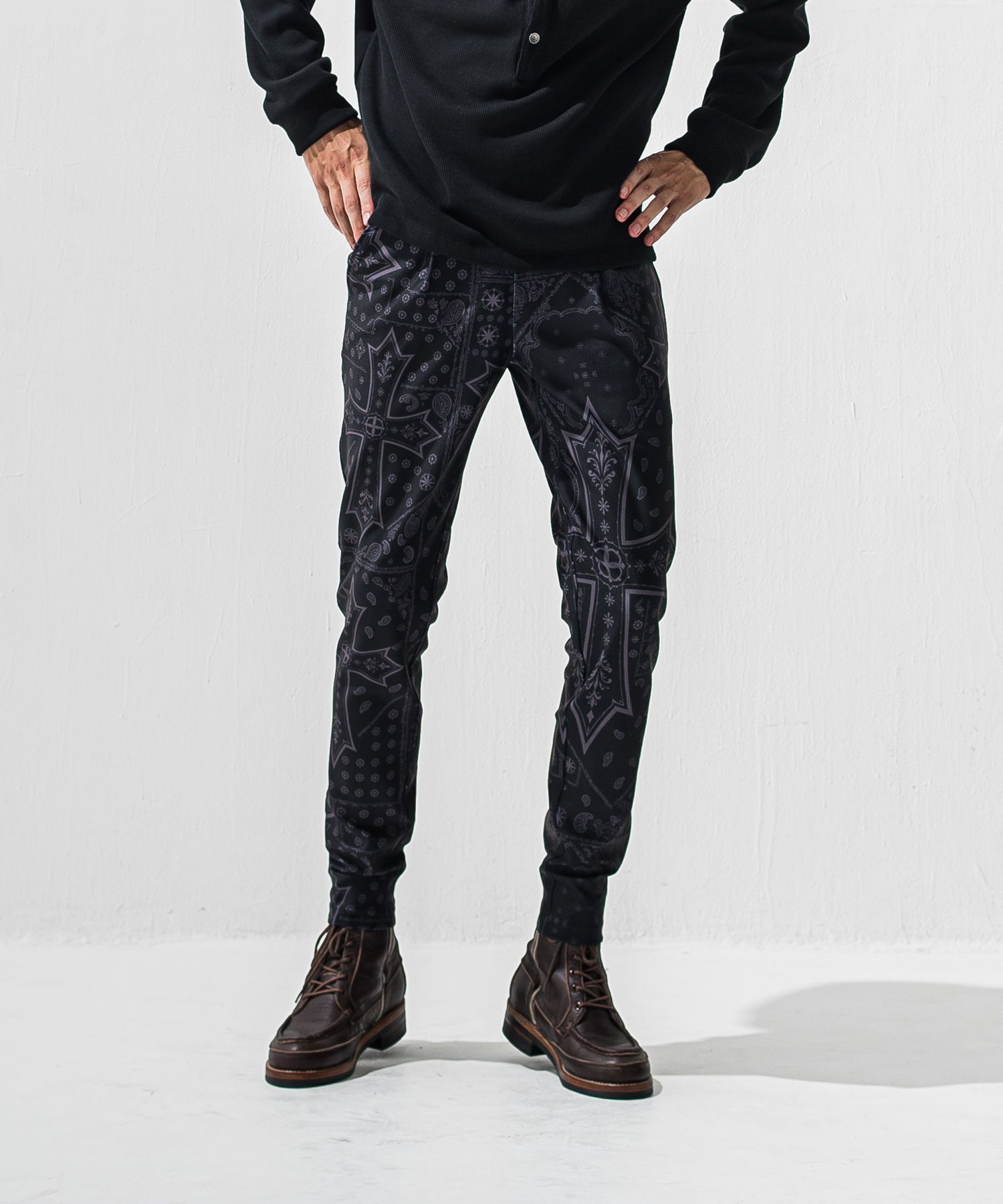 CHRIS EASY TUCK PANTS / RC42-ST-016T / イージータックパンツ / クロスブラック (1月上旬入荷予定)