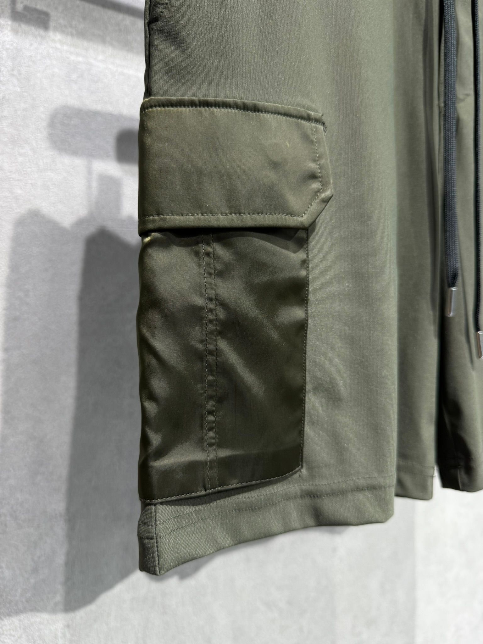 DARRELL CARGO SHORTS / RC36-HP-005 / ナイロンカーゴショーツ / カーキ
