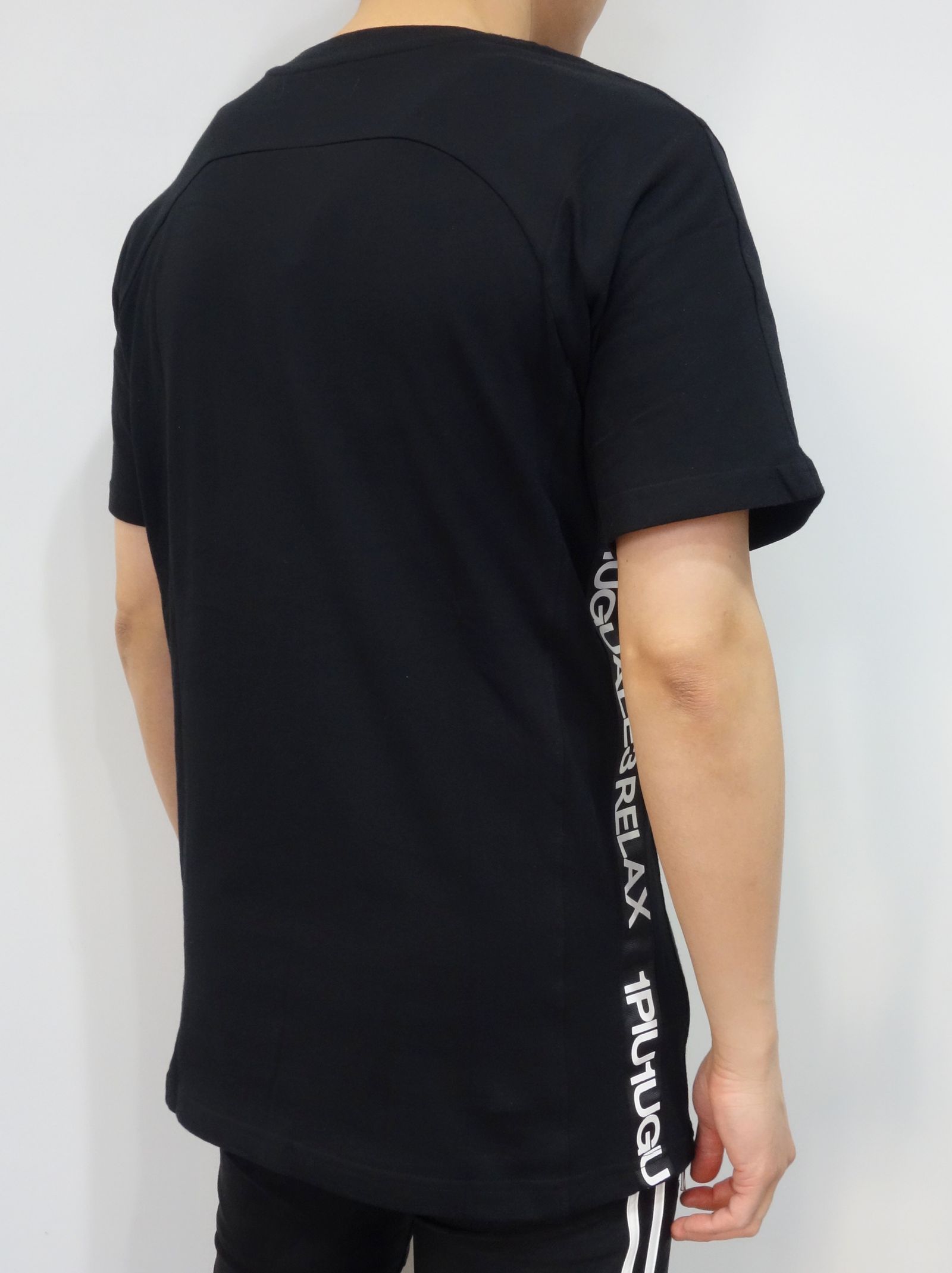 サイドラインテープロゴ半袖Tシャツ / ust-21004
