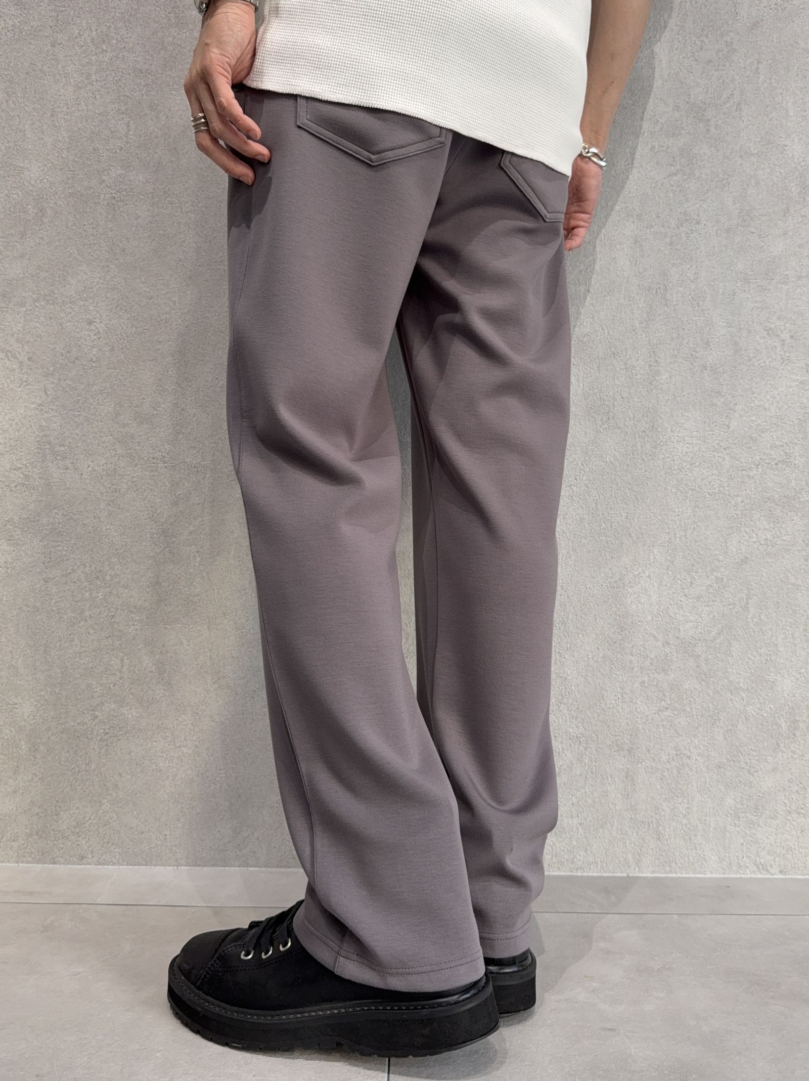 SEMI WIDE TUCK PANTS / RC40-ST-016WT / セミワイドタックパンツ / ダンボールチャコール