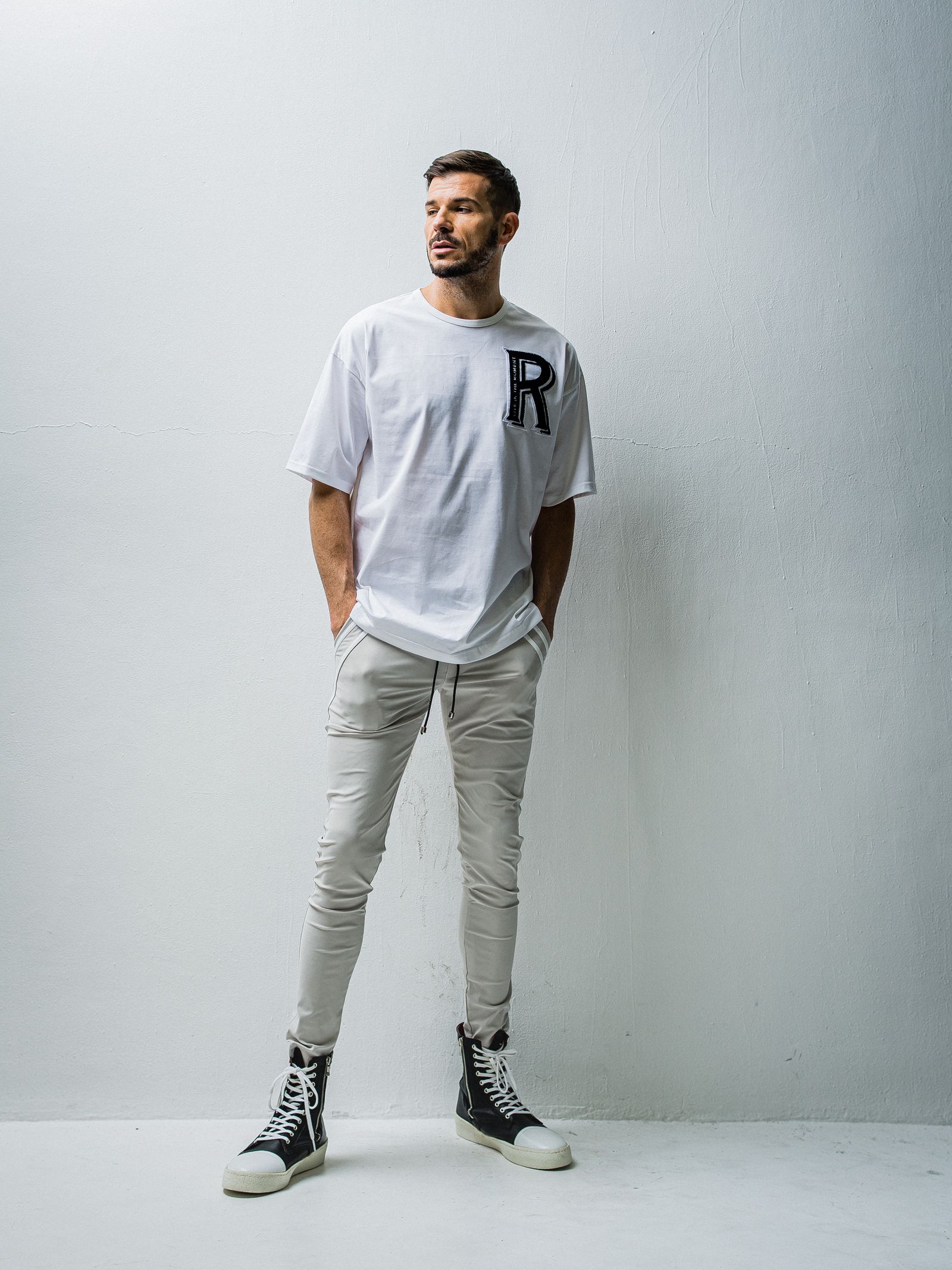 R CHENILLE LOOSE TEE / RC27-T-004 / 刺繍ワッペンビッグTシャツ / ホワイト※