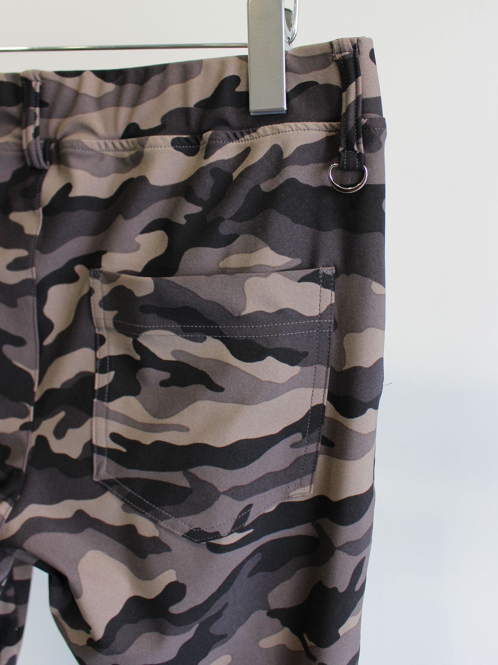 CHRIS EASY TUCK PANTS / RC32-ST-016T / イージータックパンツ / カモフラブラック