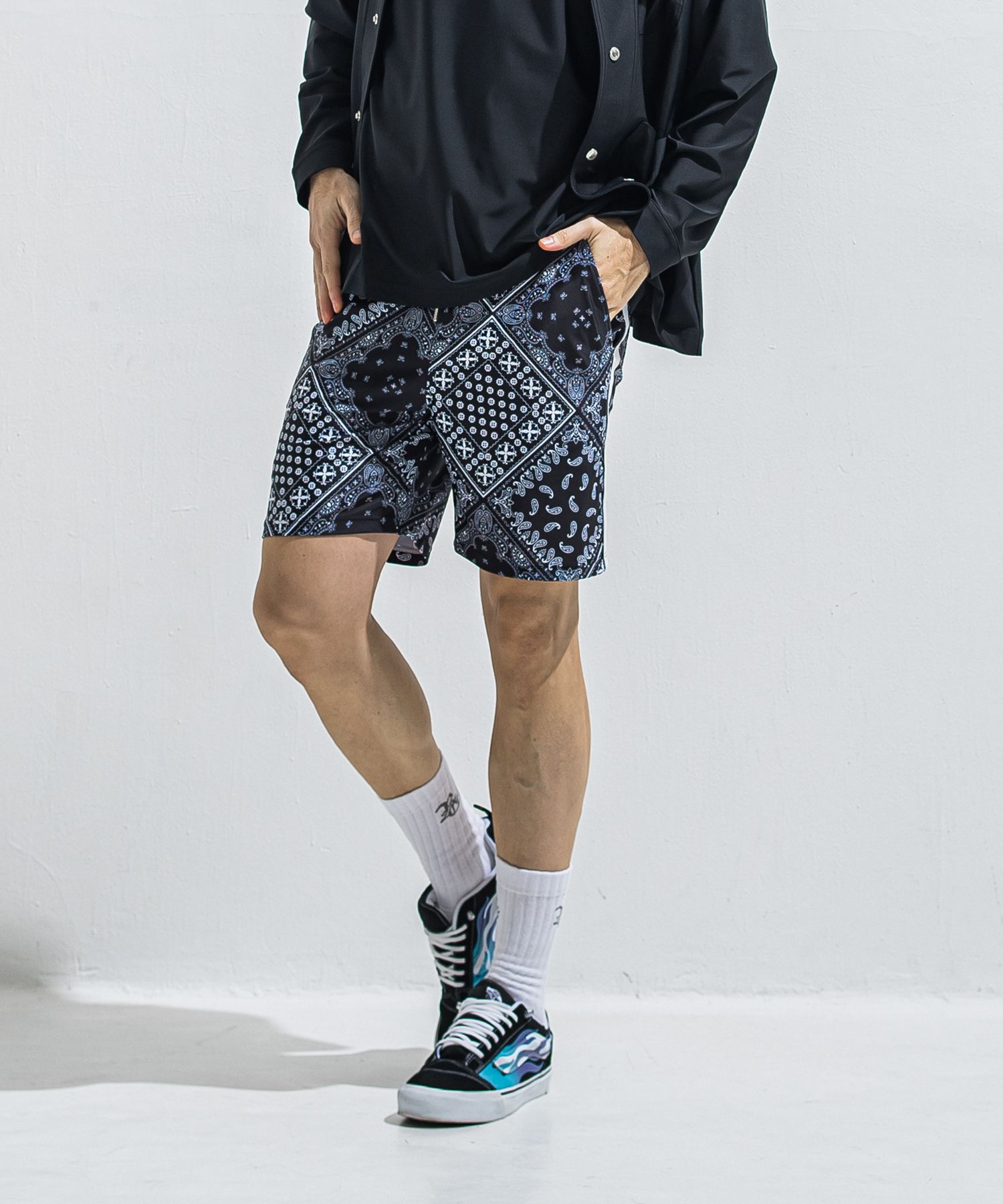 RUSH SHORTS / RC40-HP-002 / ラッシュガードショーツ / バンダナブラック (5月下旬入荷予定)